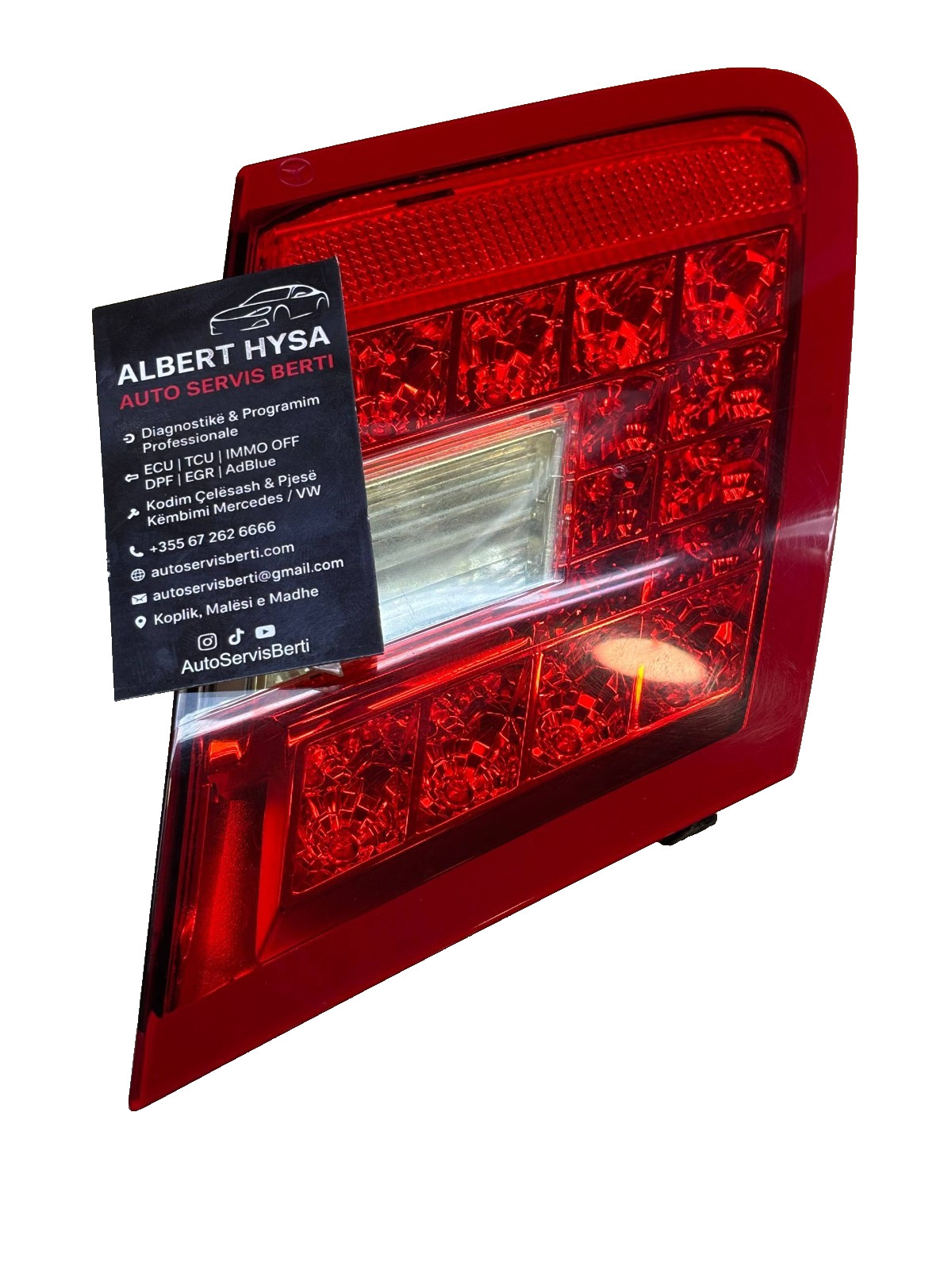 Genuine Mercedes-Benz W212 Tail Light Brake Light Rear Right A2128200864 R