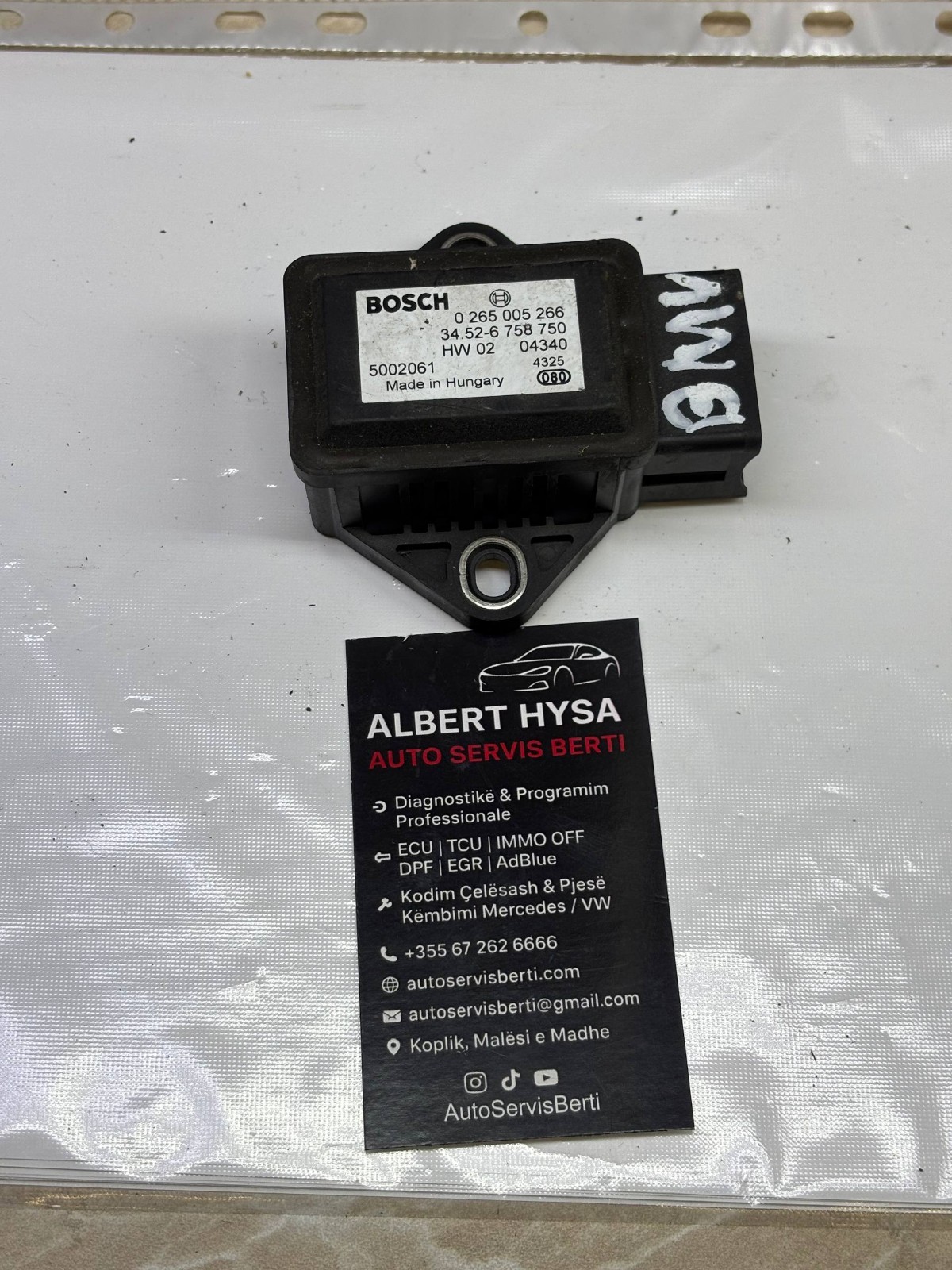 Bosch ESP Yaw Rate Sensor 0265005266 OEM Tested
