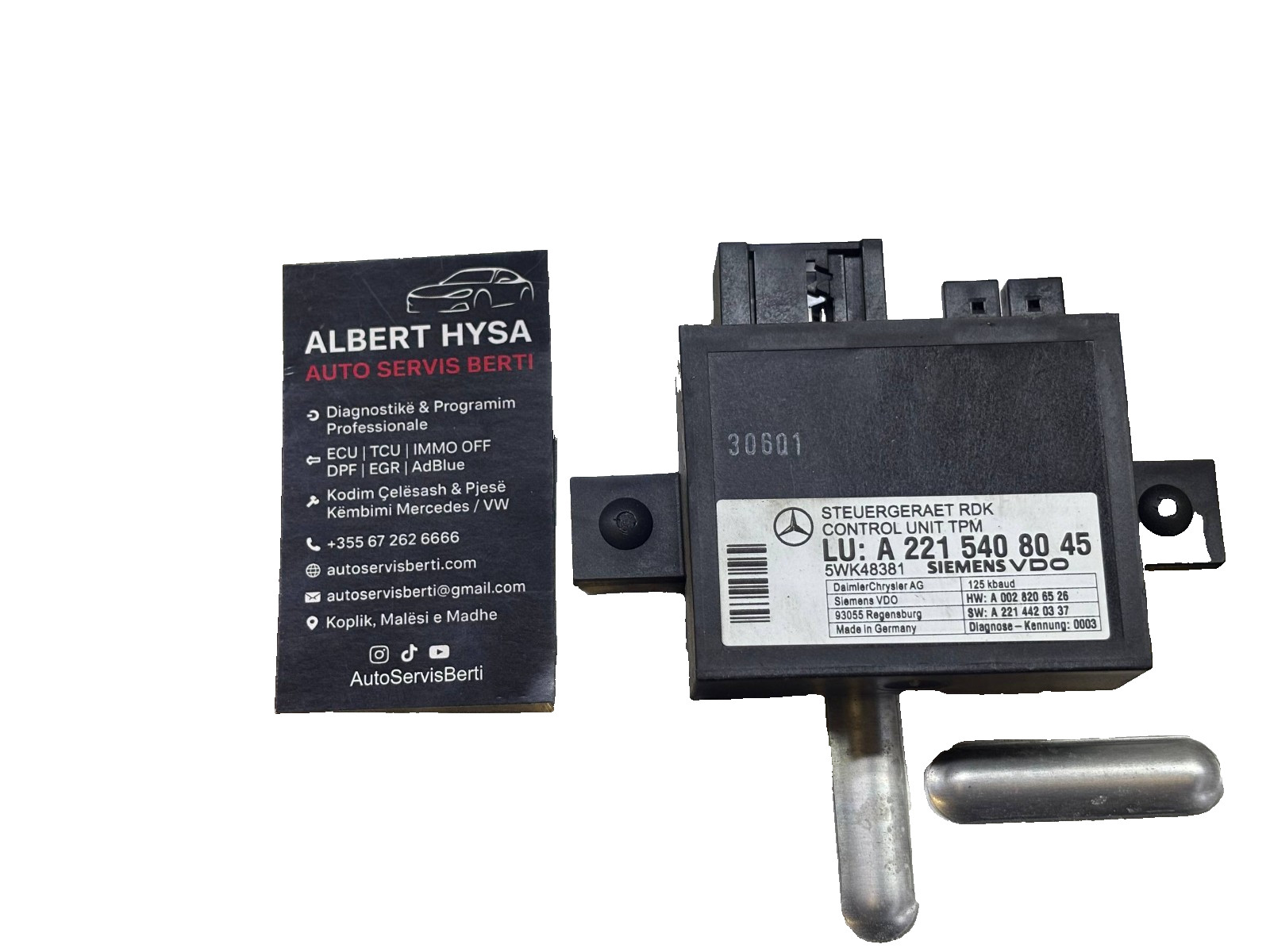 Mercedes W221 A2215408045 Tire Pressure Monitor Module OEM