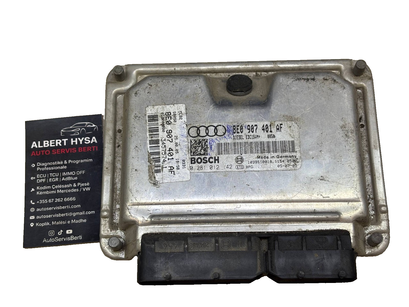 Bosch Engine ECU 8E0907401AF 0281012142