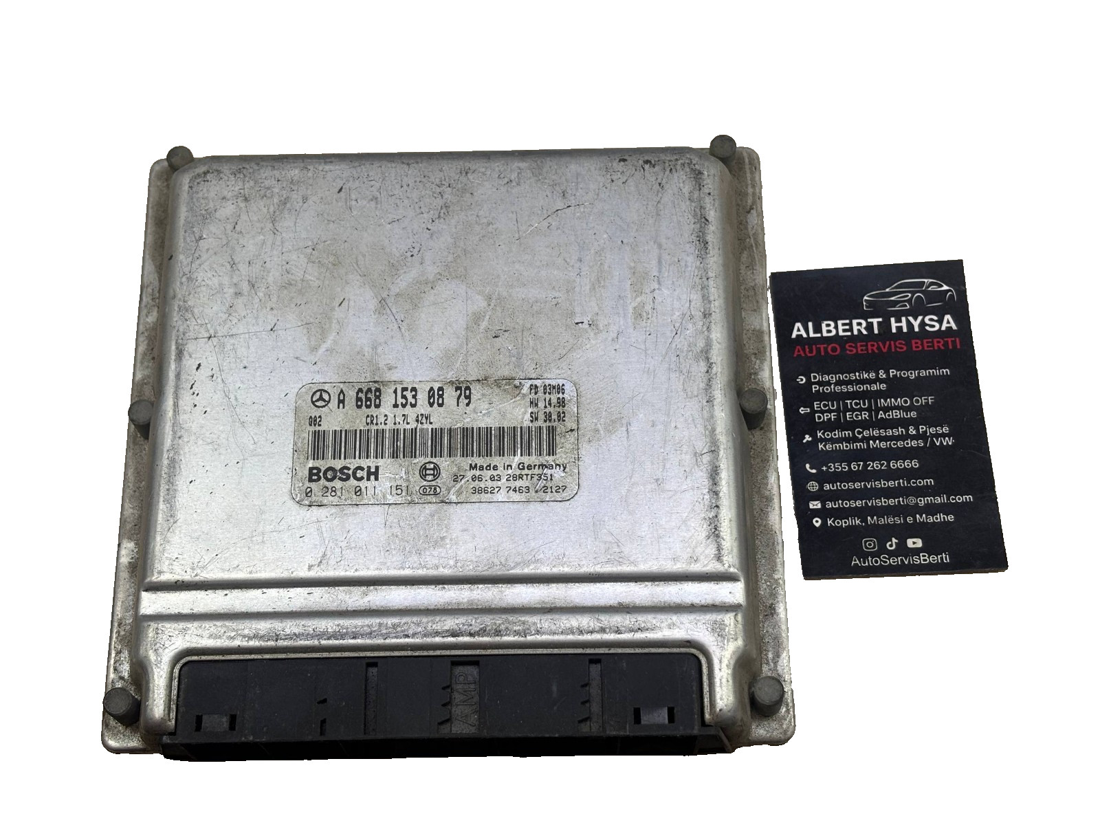 Bosch Engine ECU A6681530879 EDC15C0 0281011151