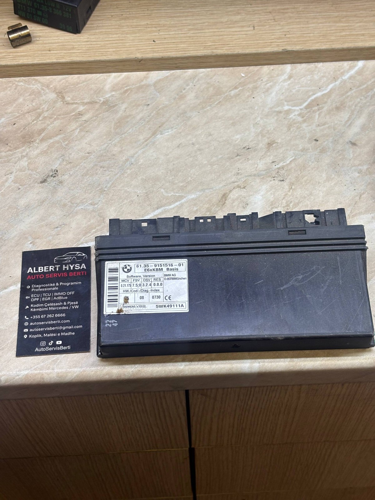 BMW BCM BODY CONTROL MODULE UNIT OEM 61.35-9151516-01