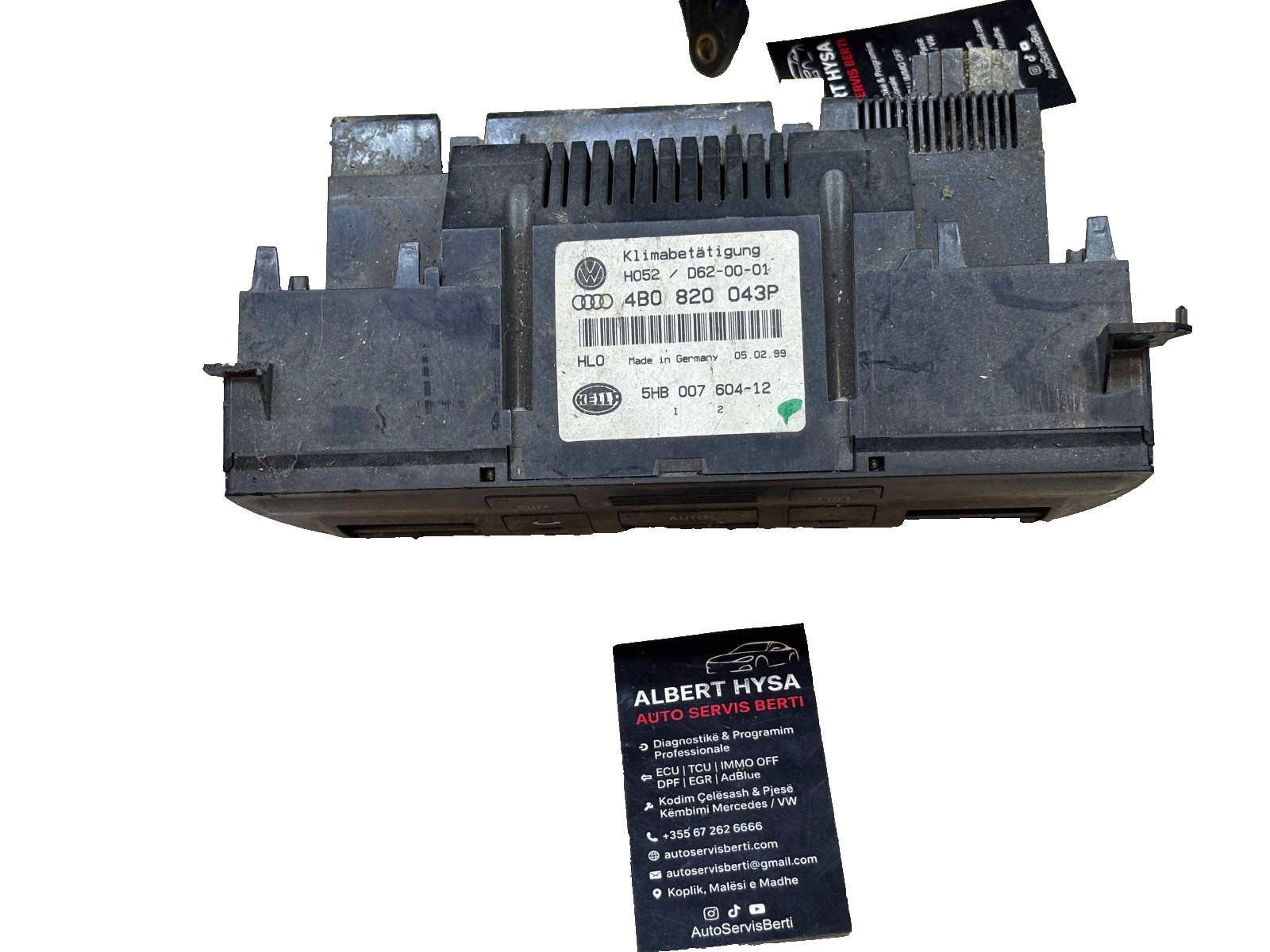 4B0820043P Climate Control Unit 5HB007602-12 OEM