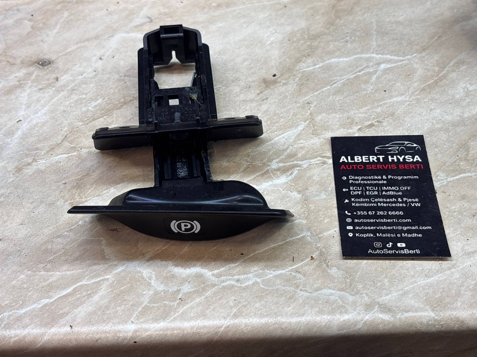 2114270120 2114200077 Manual Brake Release Handle Fits for Mercedes-Benz E W211