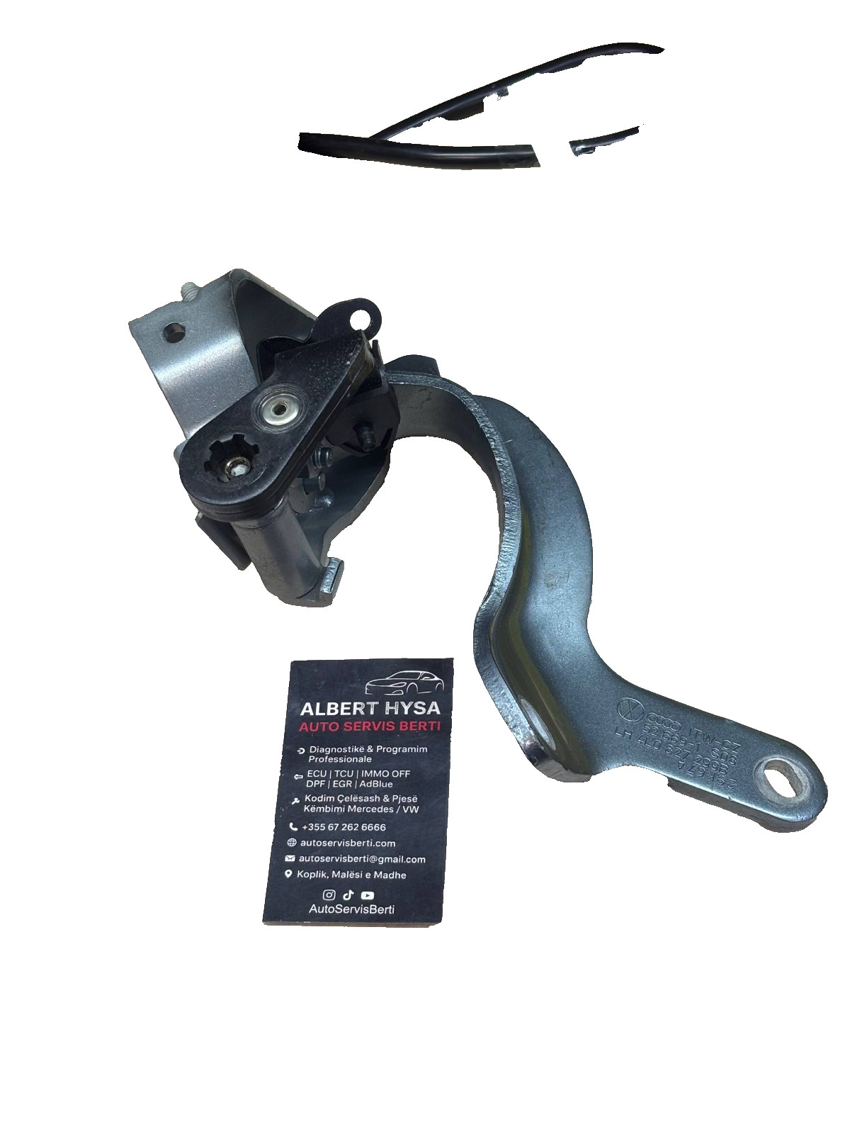 Audi Q7 4L Left Tailgate Hinge Liftgate Bracket LH 4L0827299B OEM