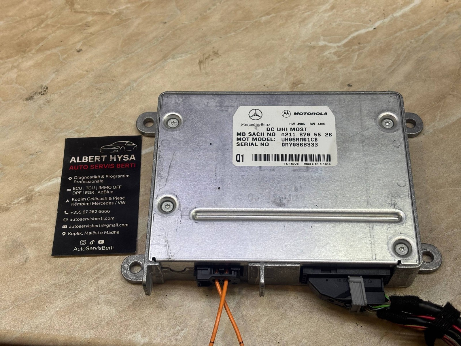 Mercedes W211 UHI MOST Phone Control Module Motorola A2118705526