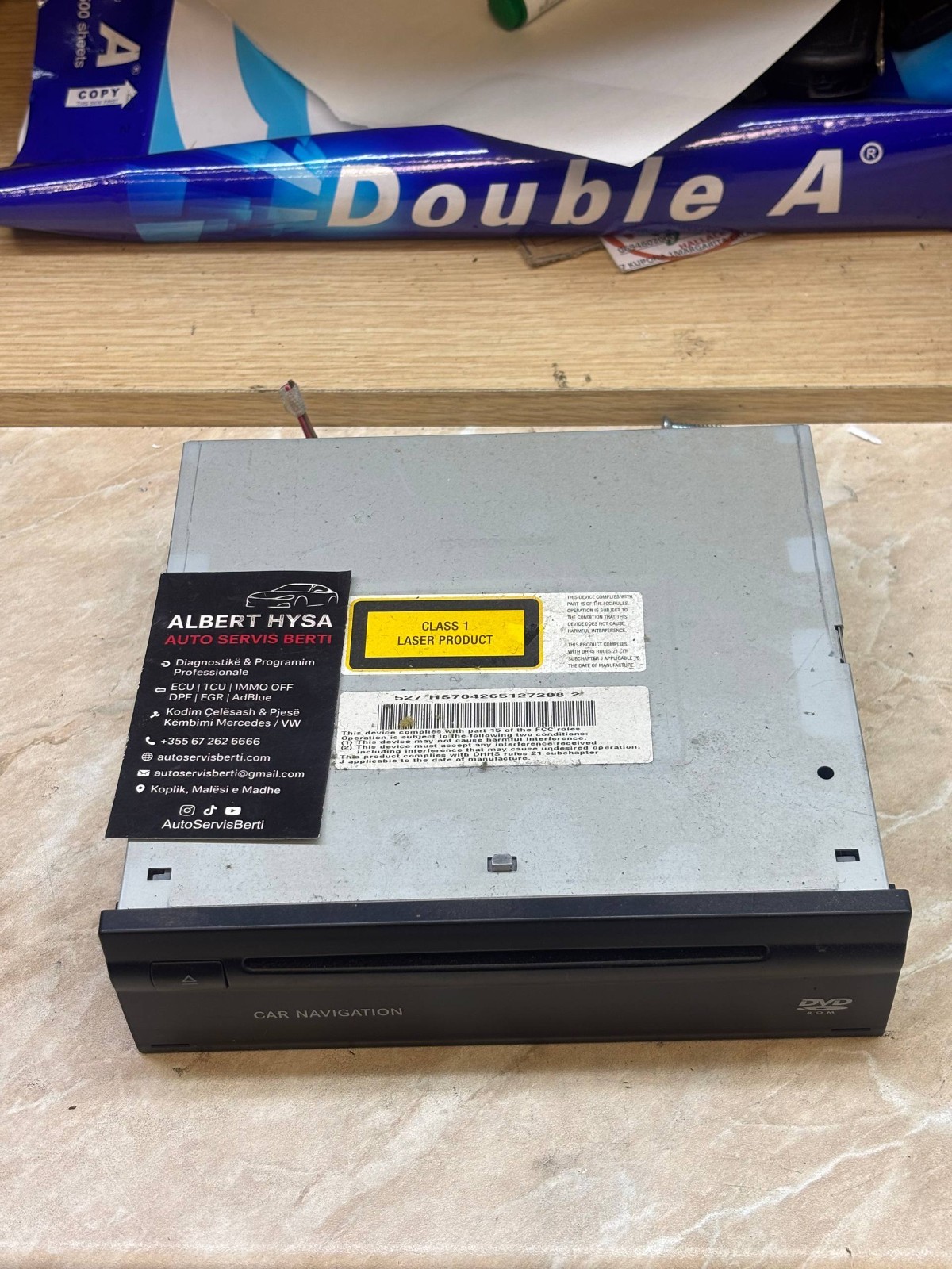 Mercedes W211 COMAND APS DVD Navigation Drive A2118705226 Becker