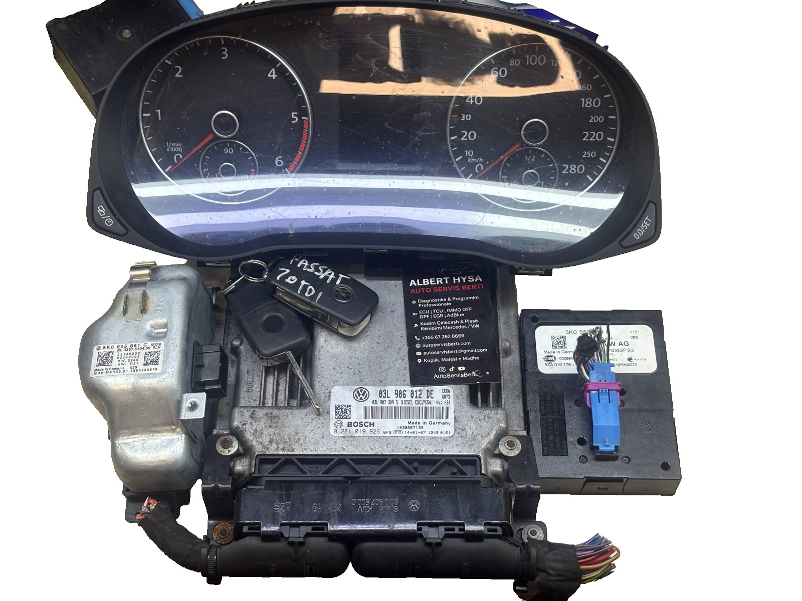 VW Passat B7 ECU Kit 03L906012DE EDC17C54 Cluster 561920870E ELV Kessy Key