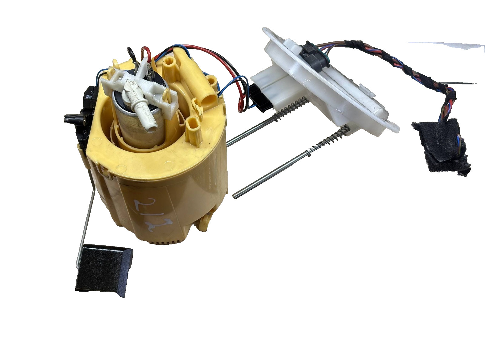 Mercedes-Benz Fuel Pump Module Sender Unit A2124701794 W212 OEM
