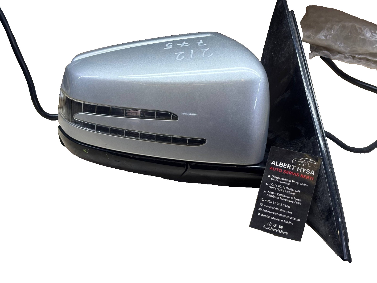 OEM Mercedes-Benz W212 Side Mirror Assembly Silver 775 Turn Signal A3159412