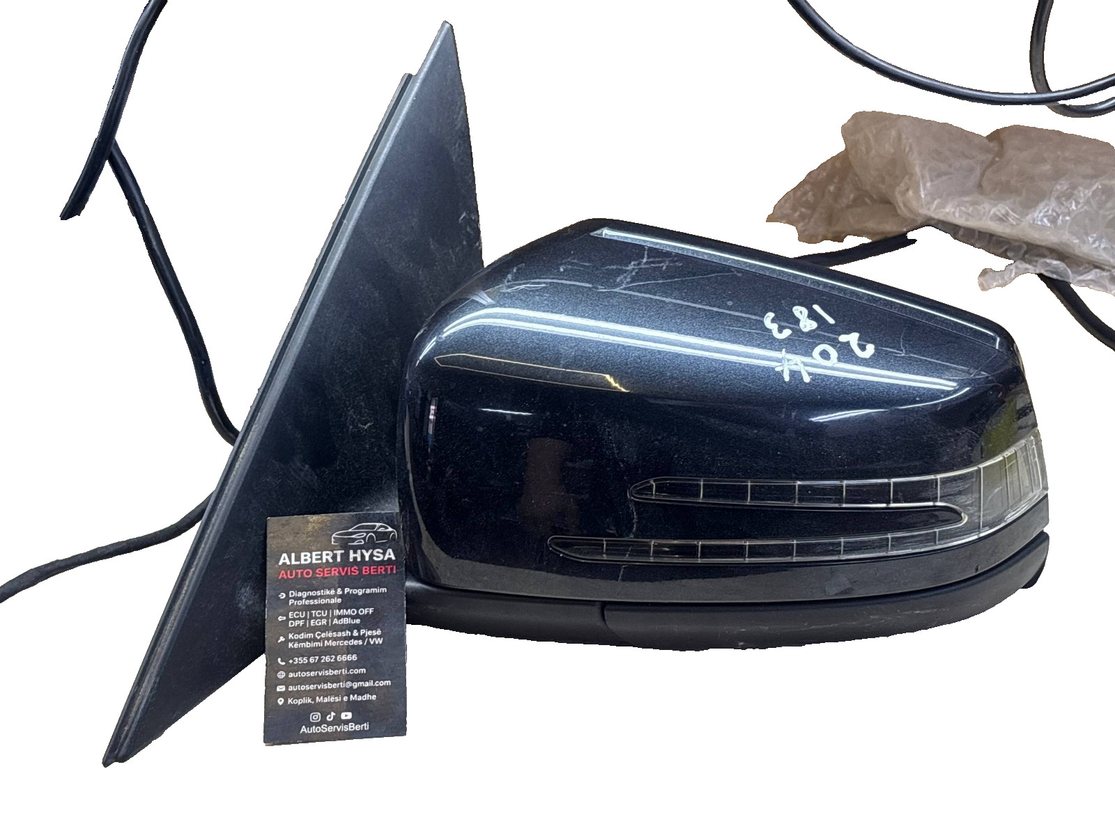 Mercedes-Benz W204 Left Side Mirror Assembly Black Turn Signal A3160441 Genuine