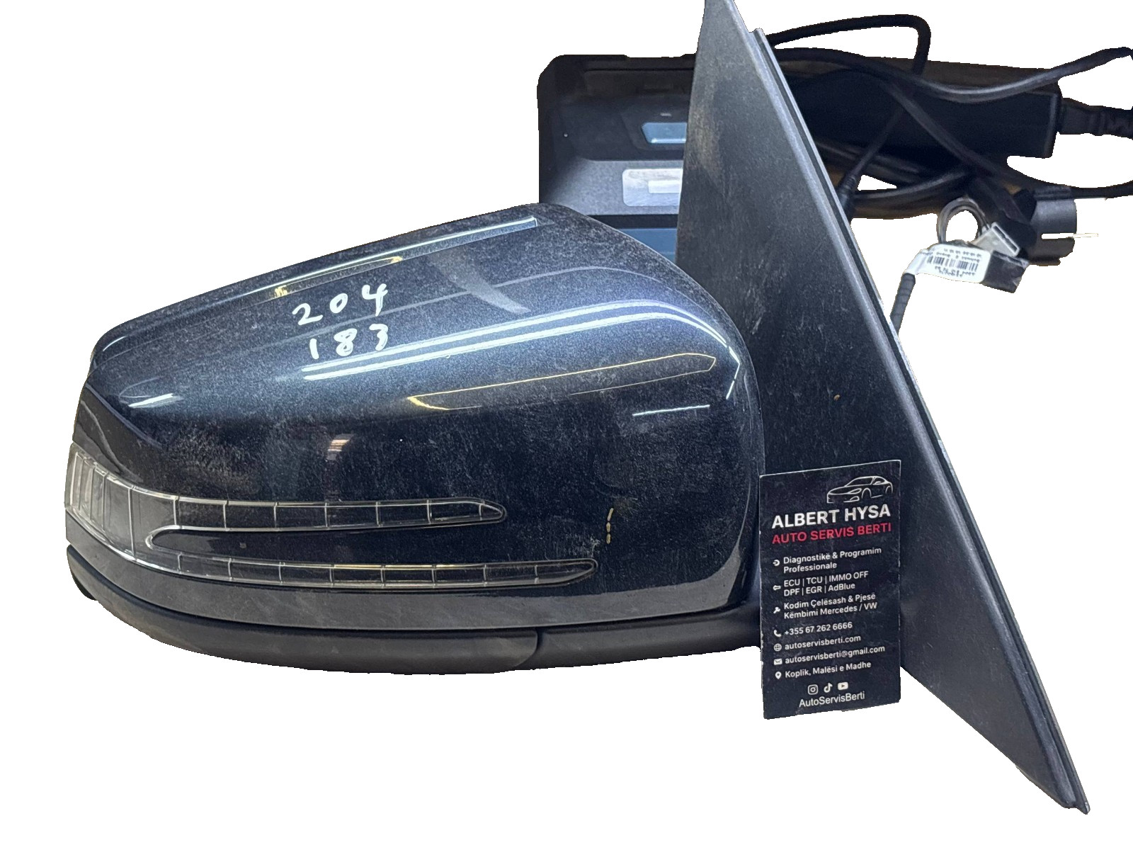 Mercedes-Benz W204 Right Side Mirror Assembly Black Turn Signal A3160442 Genuine