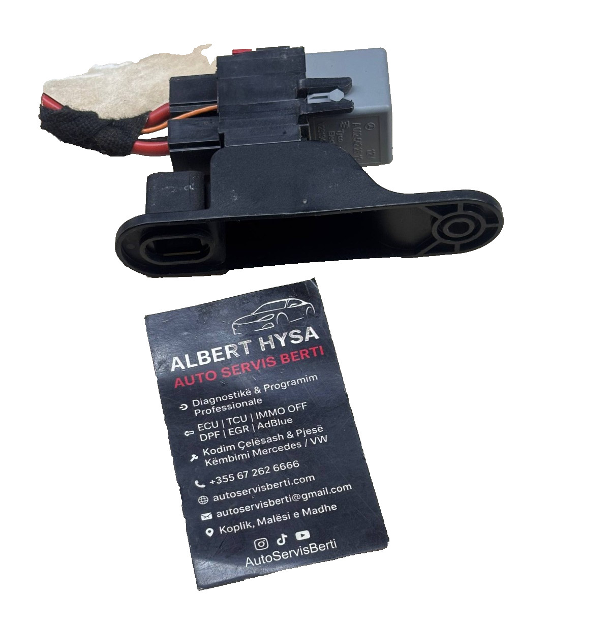 Mercedes-Benz Relay Socket Connector Housing OEM A0085451526 Genuine