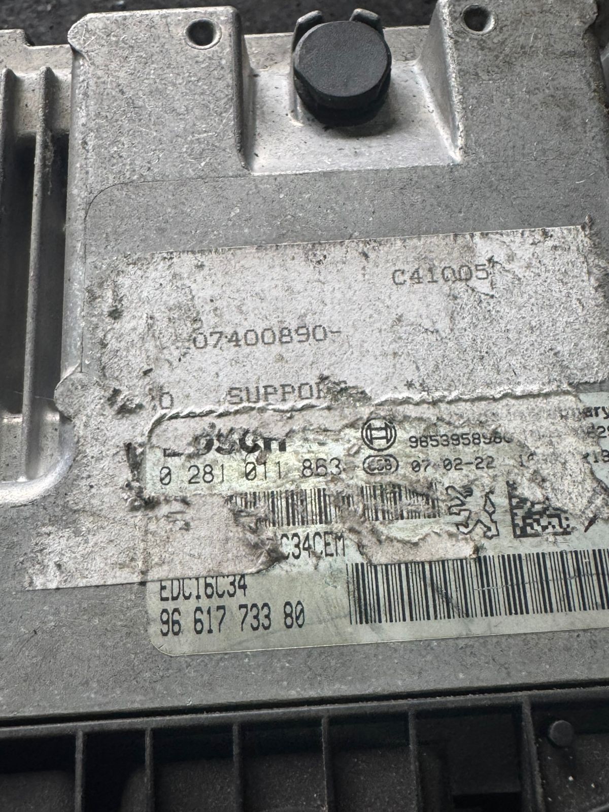 Bosch 9661773380 EDC16C34 ECU 0281011863 Diesel Engine Control Unit