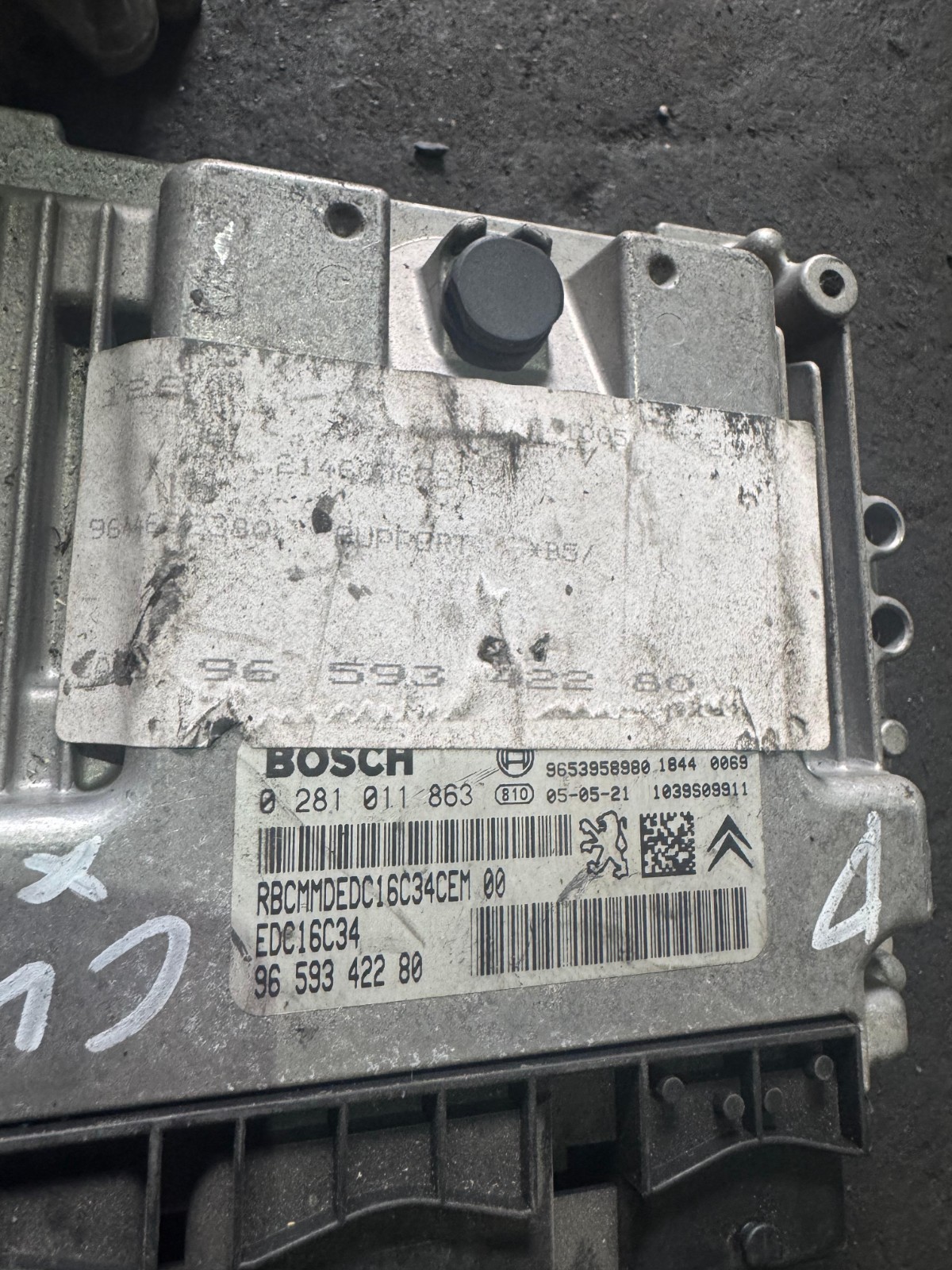 Bosch 9659342280 EDC16C34 ECU 0281011863 Diesel Engine Control Unit