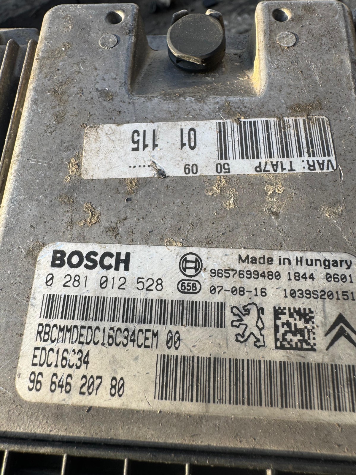 Bosch 9664620780 EDC16C34 ECU 0281012528 Peugeot Citroen Engine Unit