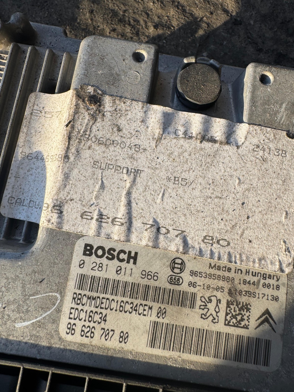 Bosch 9662670780 EDC16C34 ECU 0281011966 Peugeot Citroen Diesel ECU