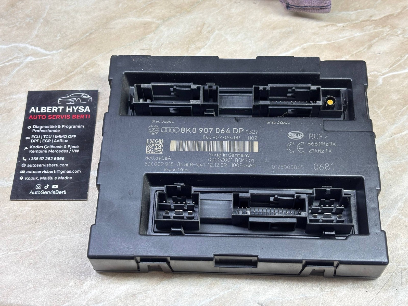 Audi A4 A5 Q5 BCM2 Body Control Module 8K0907064DP Hella Comfort ECU