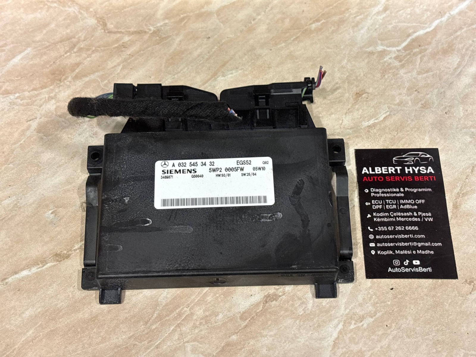Mercedes-Benz EGS52 Transmission Control Module A0325453432 Siemens 5WP20005FW