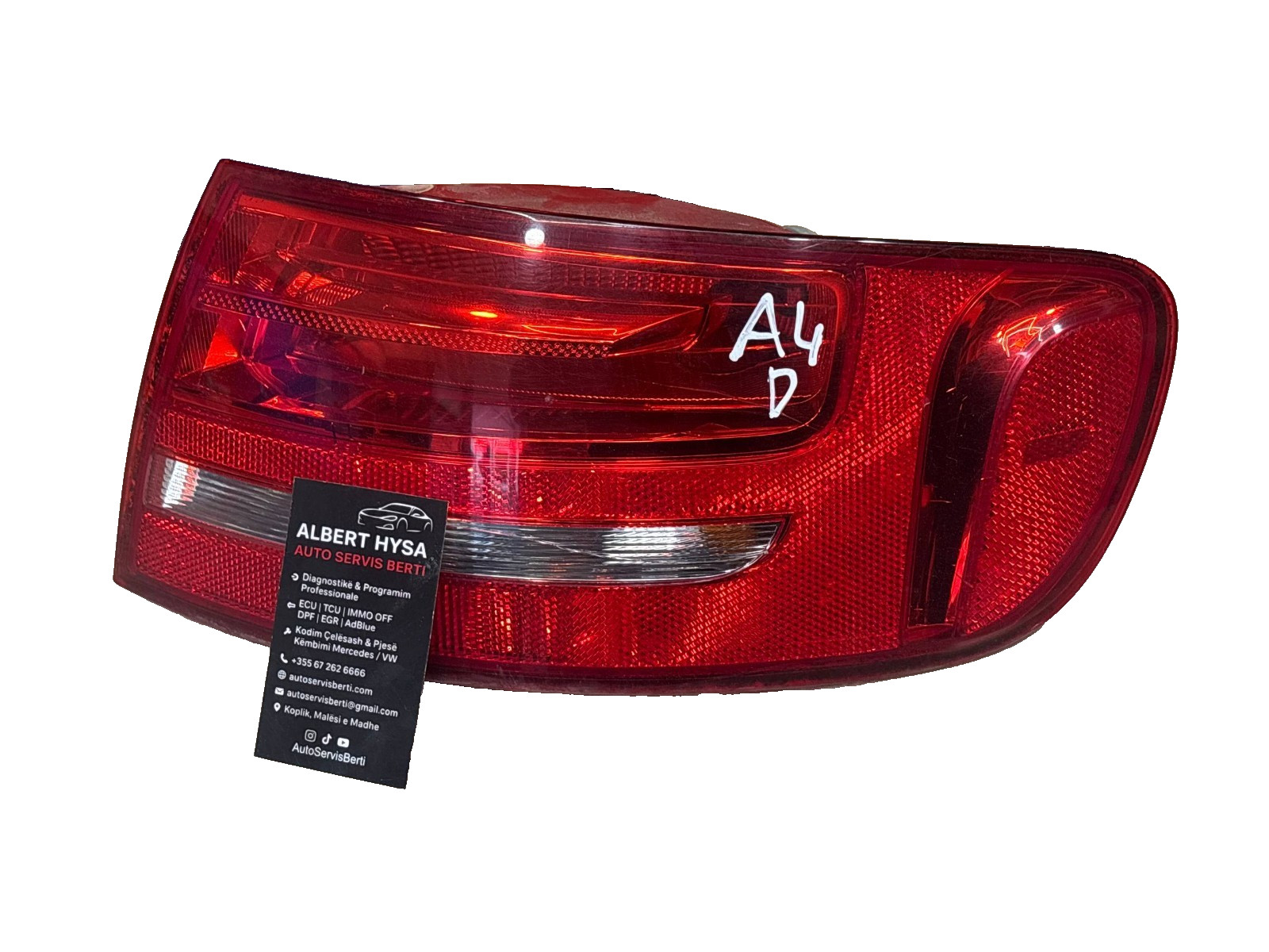 Audi A4 Right Rear Tail Light 8K9945096 17S OEM