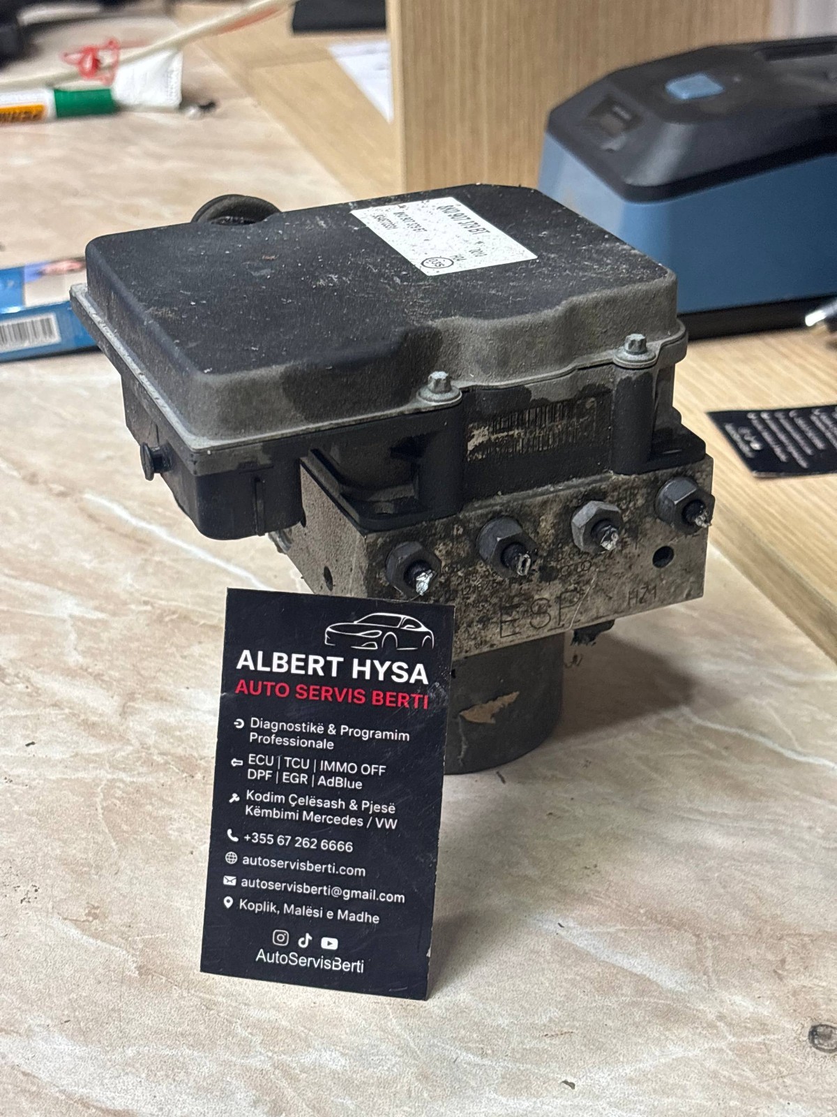 Audi A4 B8 ABS ESP Pump Module 8K0907379BT OEM