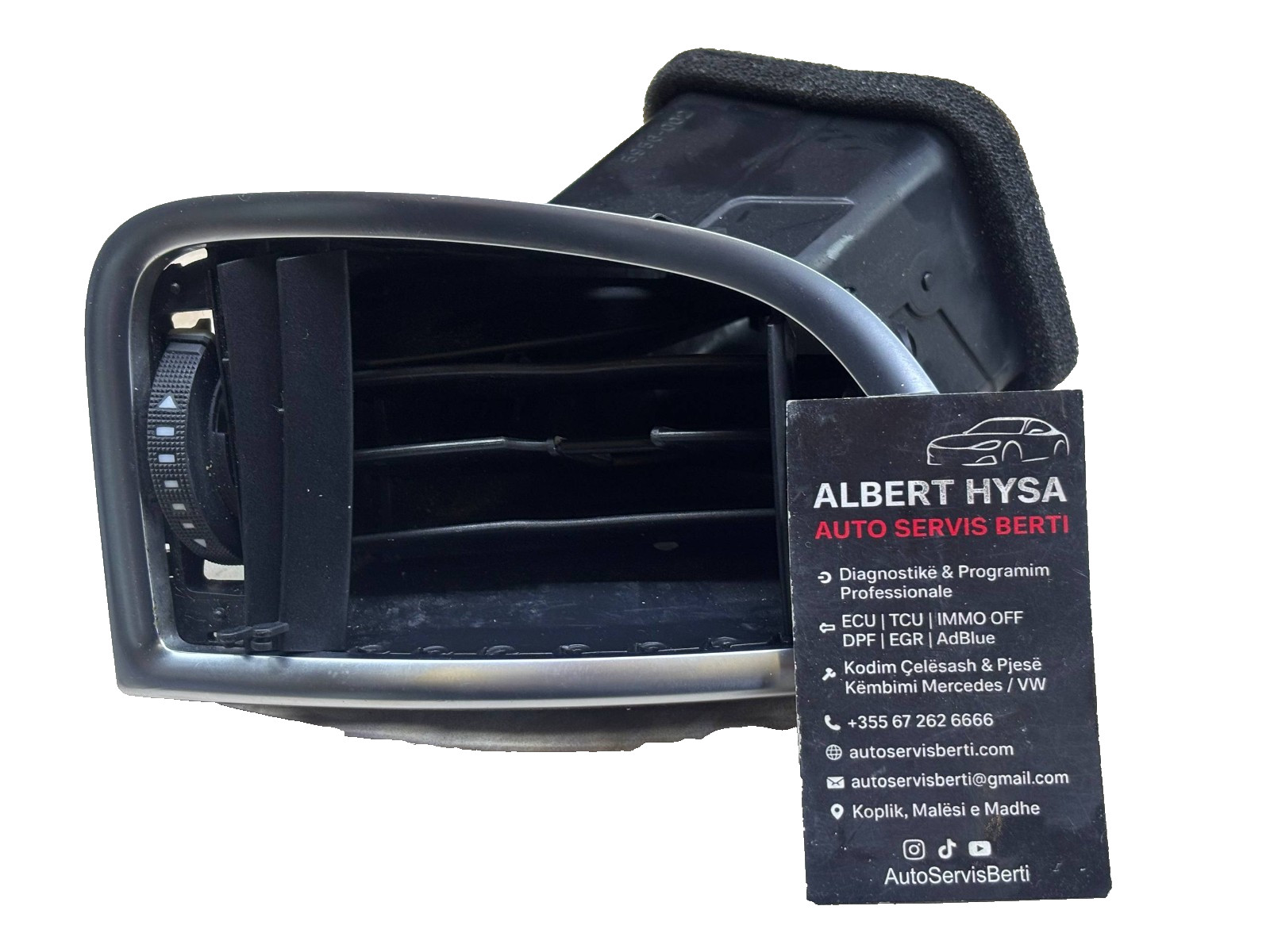 OEM Audi Q7 4L Front Passenger Dashboard Air Vent Assembly 4L0820902T