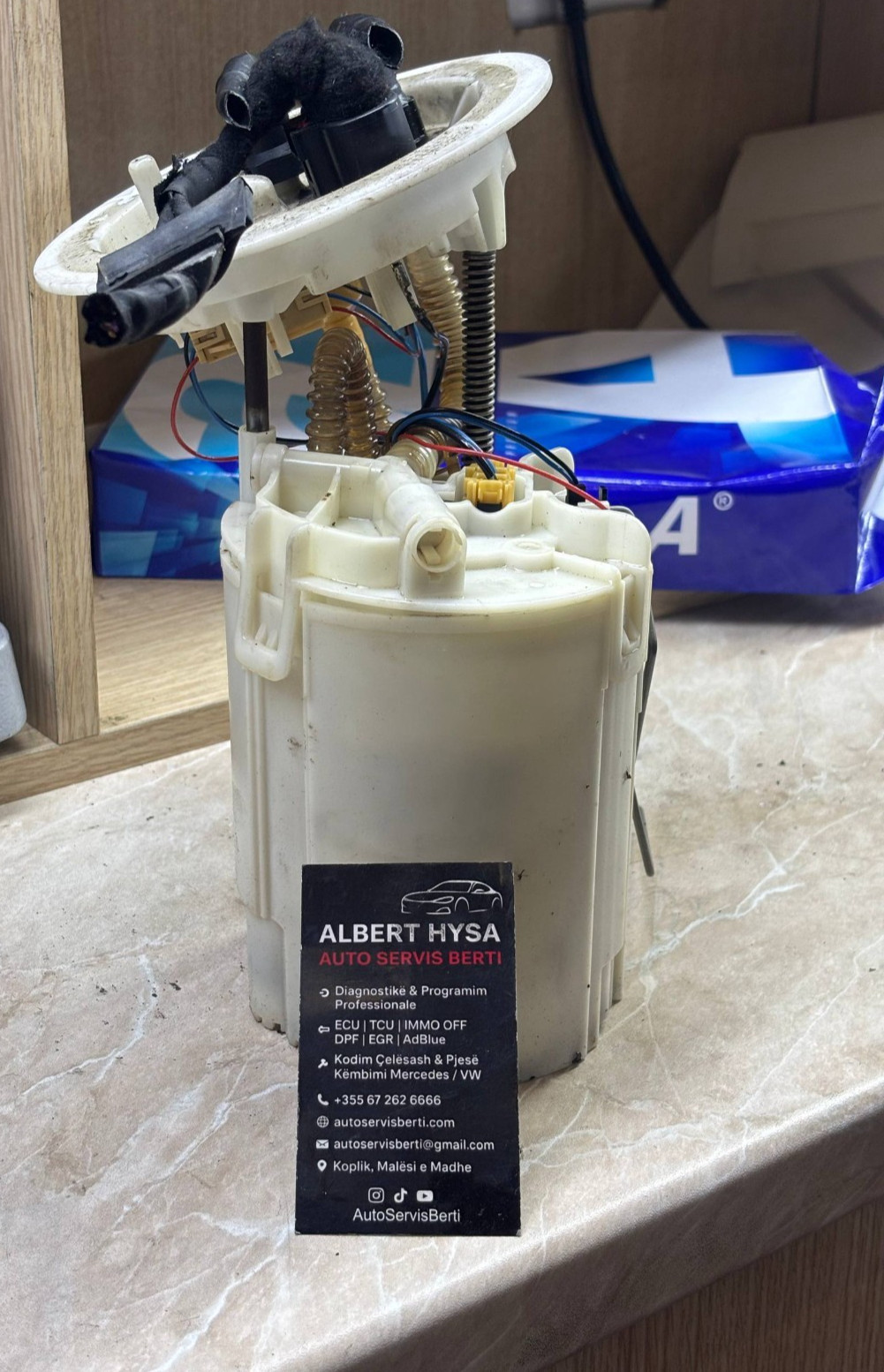OEM VW Audi Fuel Pump Sender Assembly 0580205001