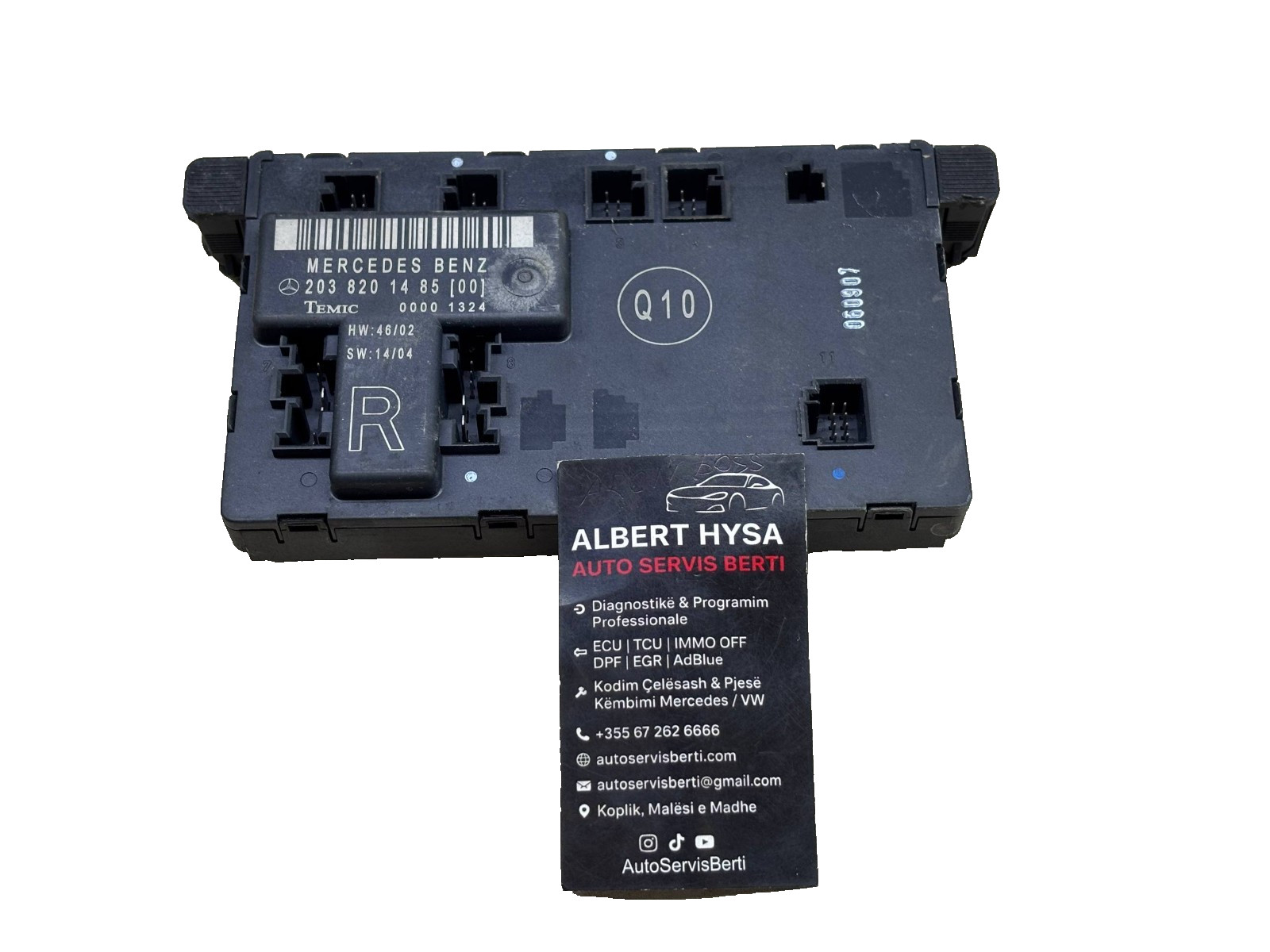 Mercedes-Benz W203 Right Front Door Control Module 2038201485 Temic Q10 HW46/02