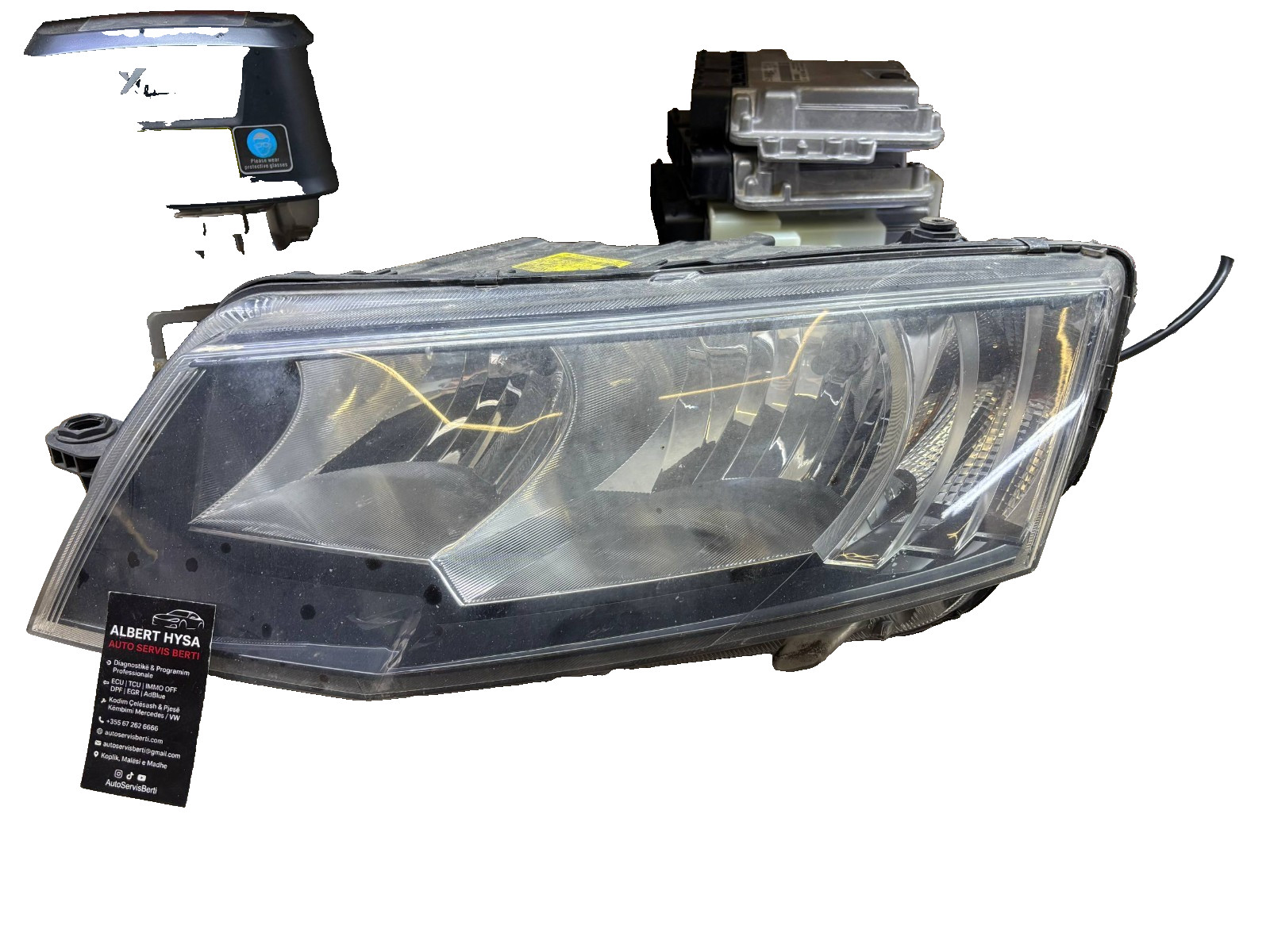 Skoda Octavia Left Headlight 5E2941015 Automotive Lighting Headlamp Used