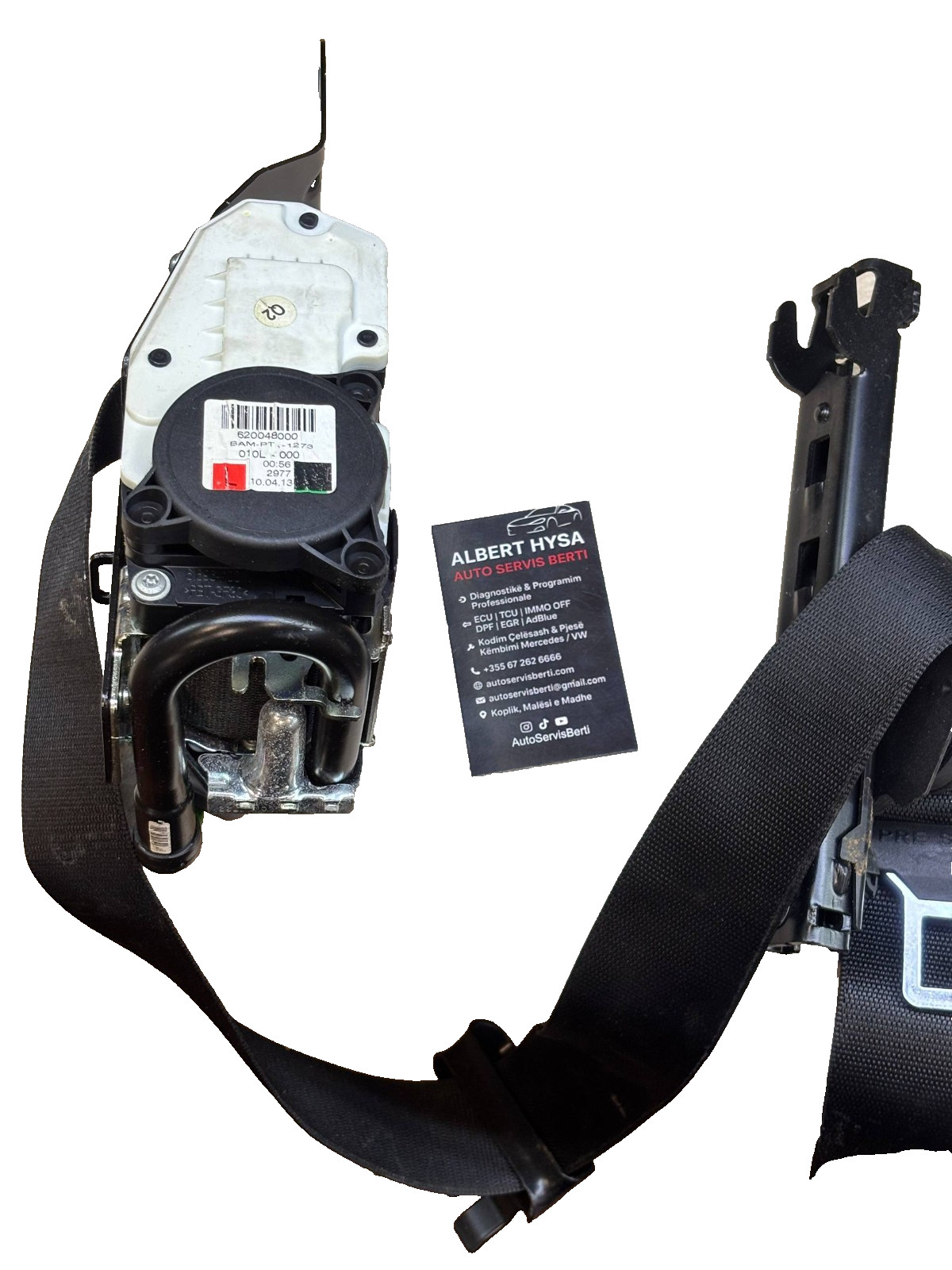 Mercedes-Benz W212 Front Left Seat Belt Retractor 621933200E