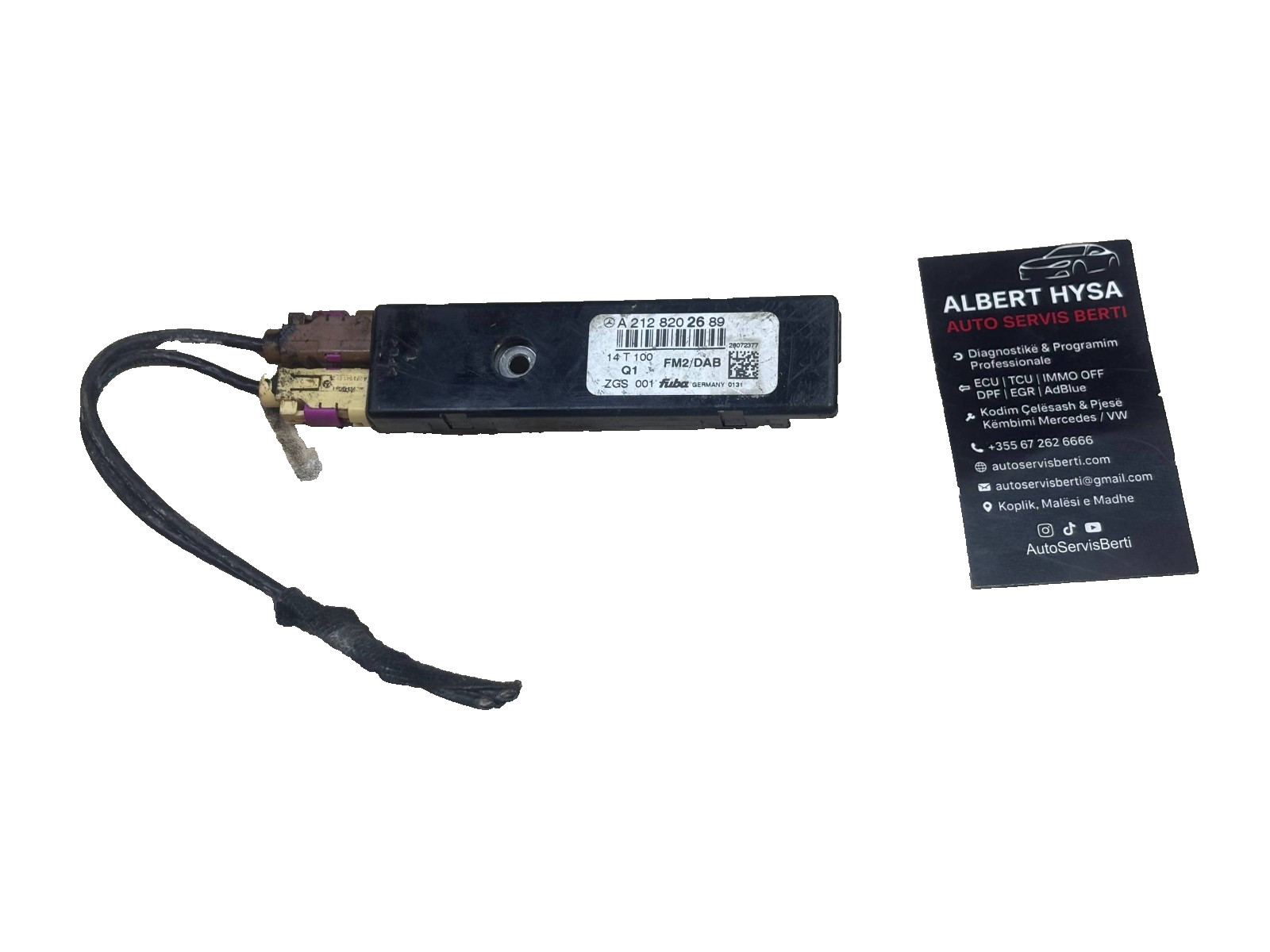 OEM Mercedes-Benz Antenna Amplifier Module A2128202689 FM2 DAB Genuine