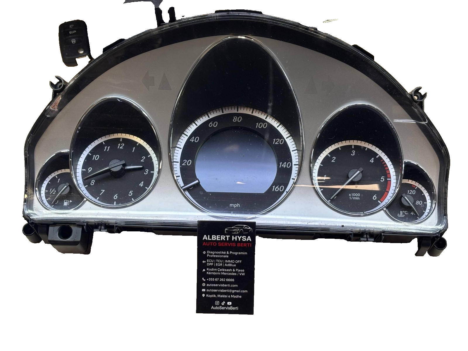 Mercedes-Benz W212 E-Class Instrument Cluster Speedometer MPH A2129001508 OEM