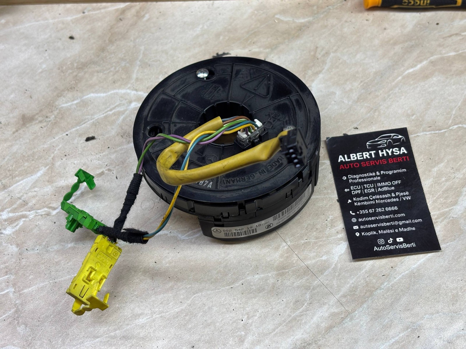 Mercedes W203 Steering Wheel Clock Spring Slip Ring A0025421918 OEM