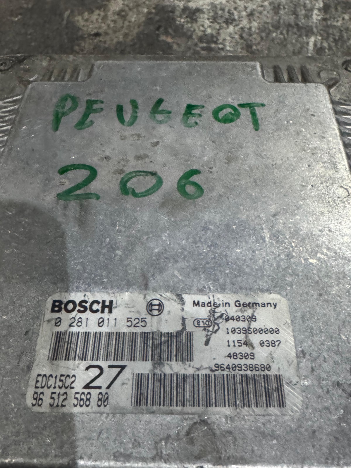Bosch 9651256880 EDC15C2 ECU 0281011525 Diesel Engine Control Unit