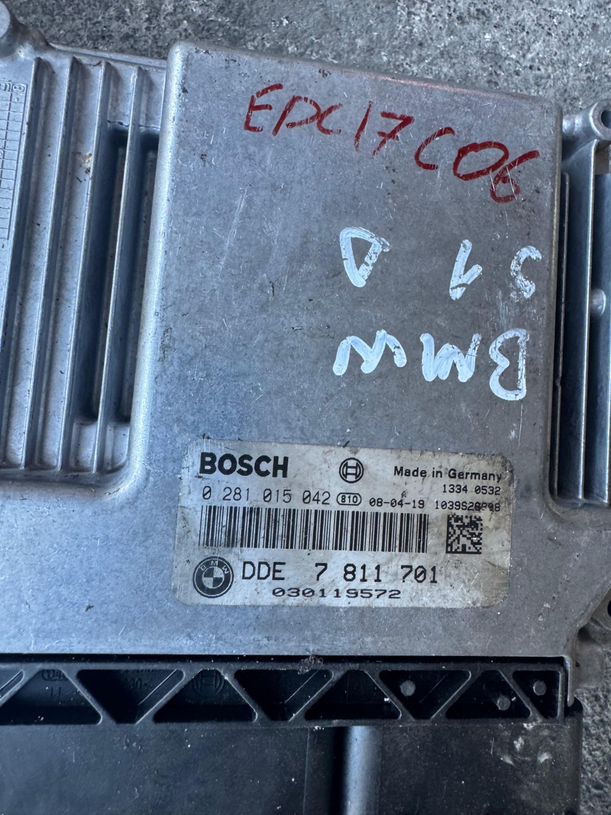 DDE7811701 Bosch EDC17C06 0281015042 Diesel Engine Control Unit