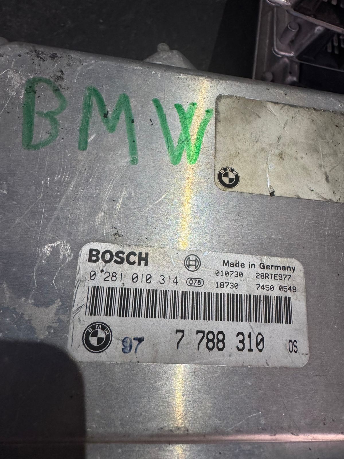 7788310 Bosch EDC15C4 0281010314 Diesel Engine Control Unit
