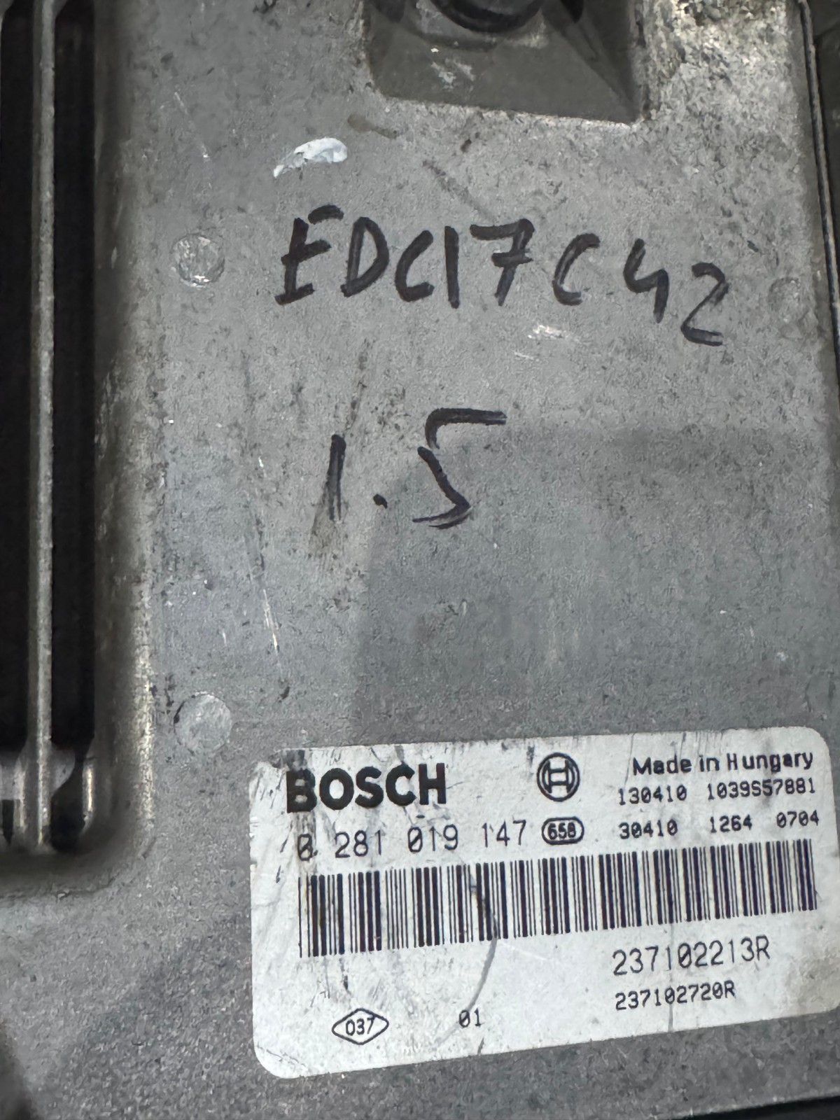Bosch 237102213R EDC17C42 ECU 0281019147 Diesel Engine Control Unit