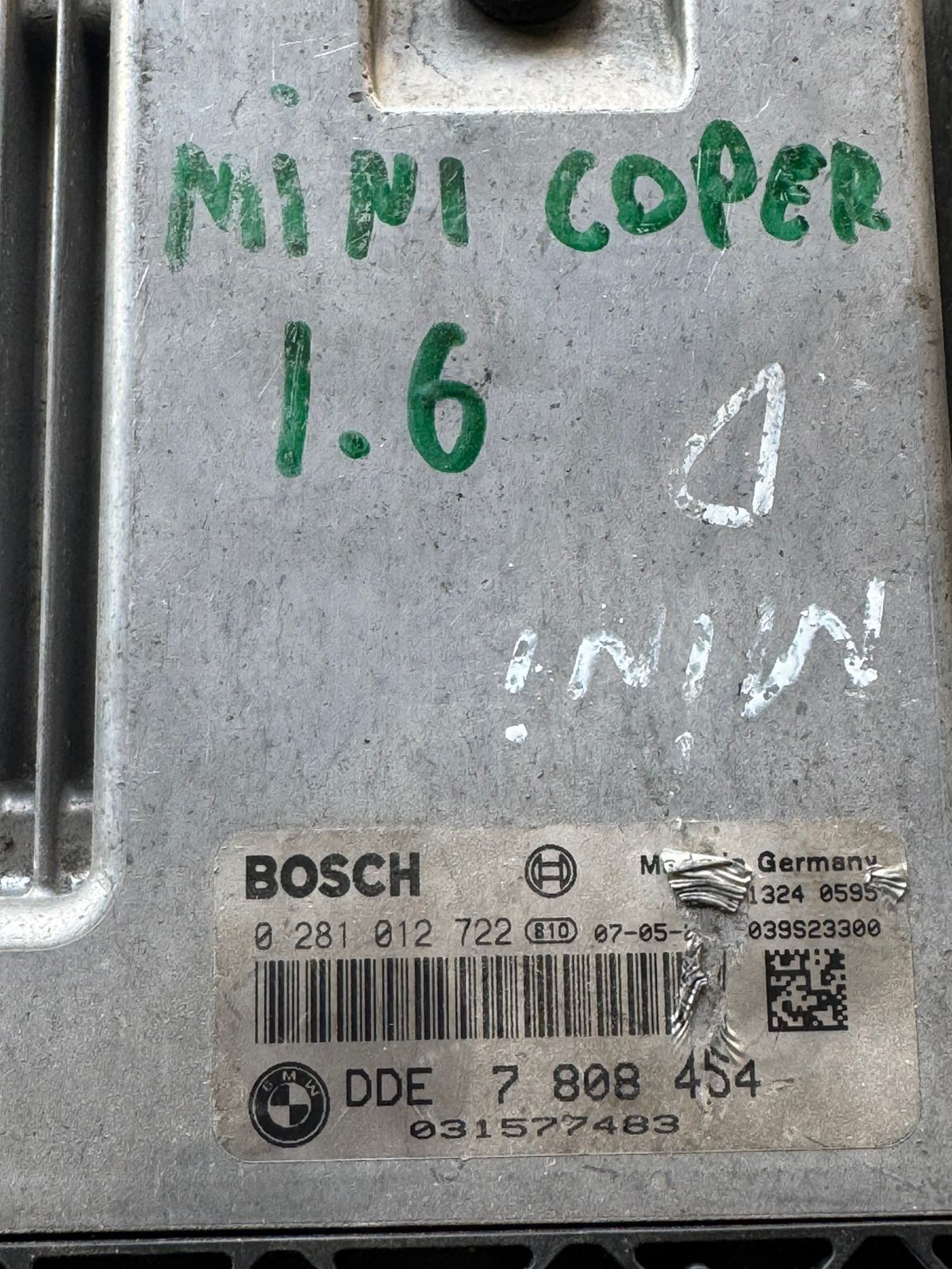 DDE7808454 Bosch EDC16C35 0281012722 Diesel Engine Control Unit