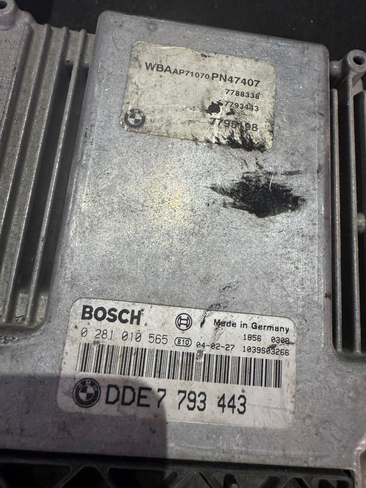 DDE7793443 Bosch EDC16C1 0281010565 Diesel Engine Control Unit