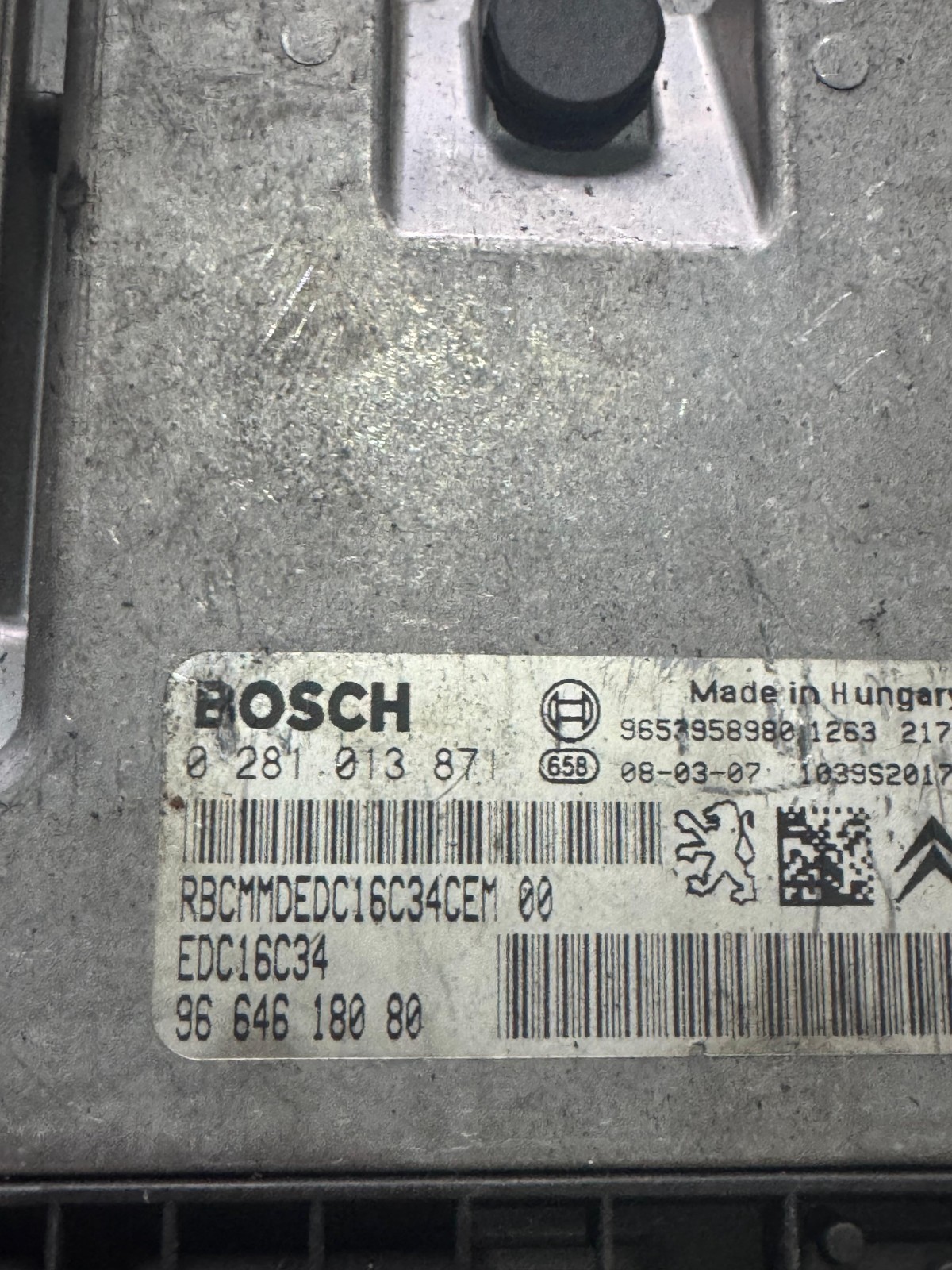 Bosch 9664618080 EDC16C34 ECU 0281013871 Diesel Engine Control Unit