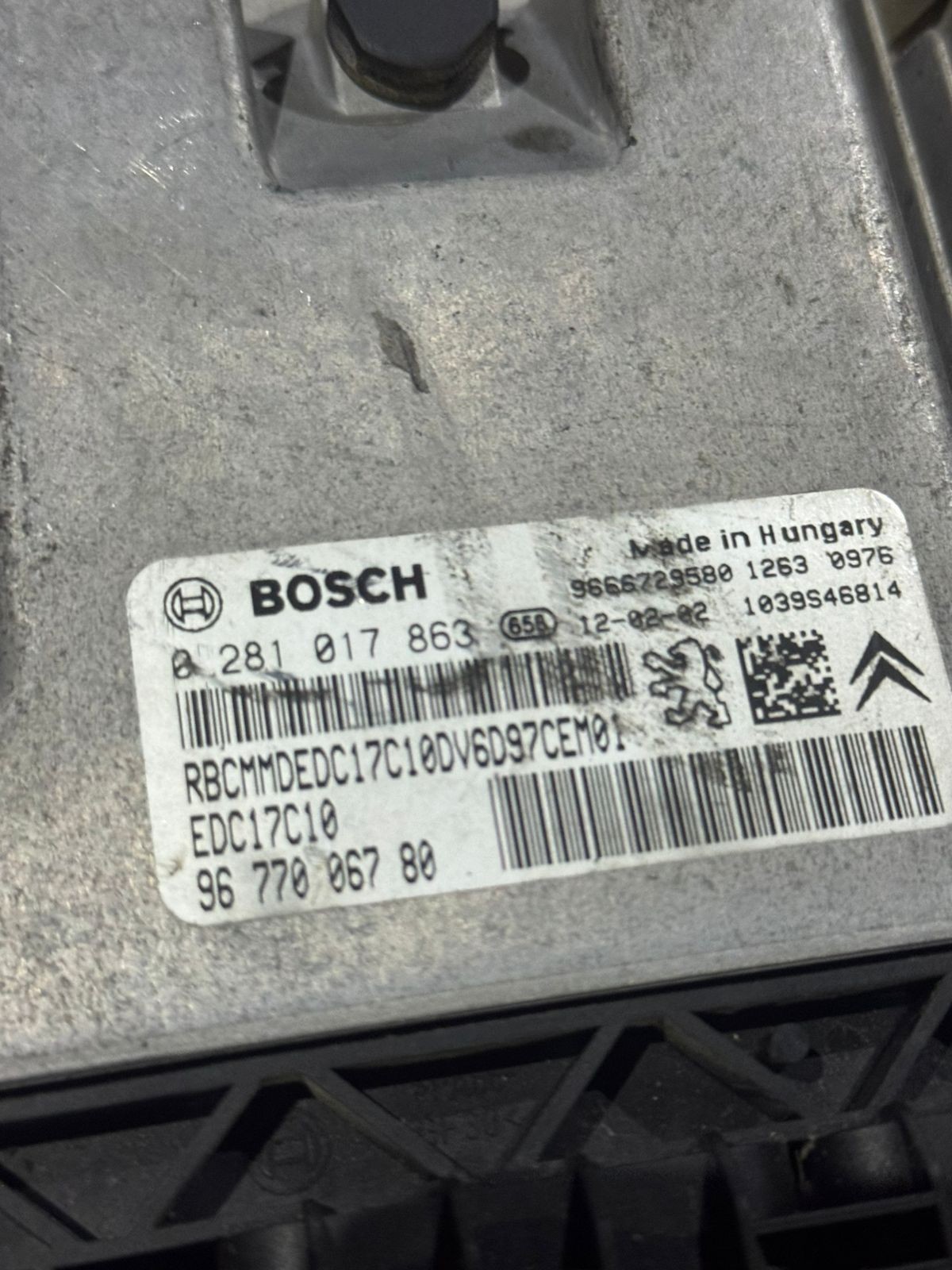 Bosch 9677006780 EDC17C10 ECU 0281017863 Diesel Engine Control Unit