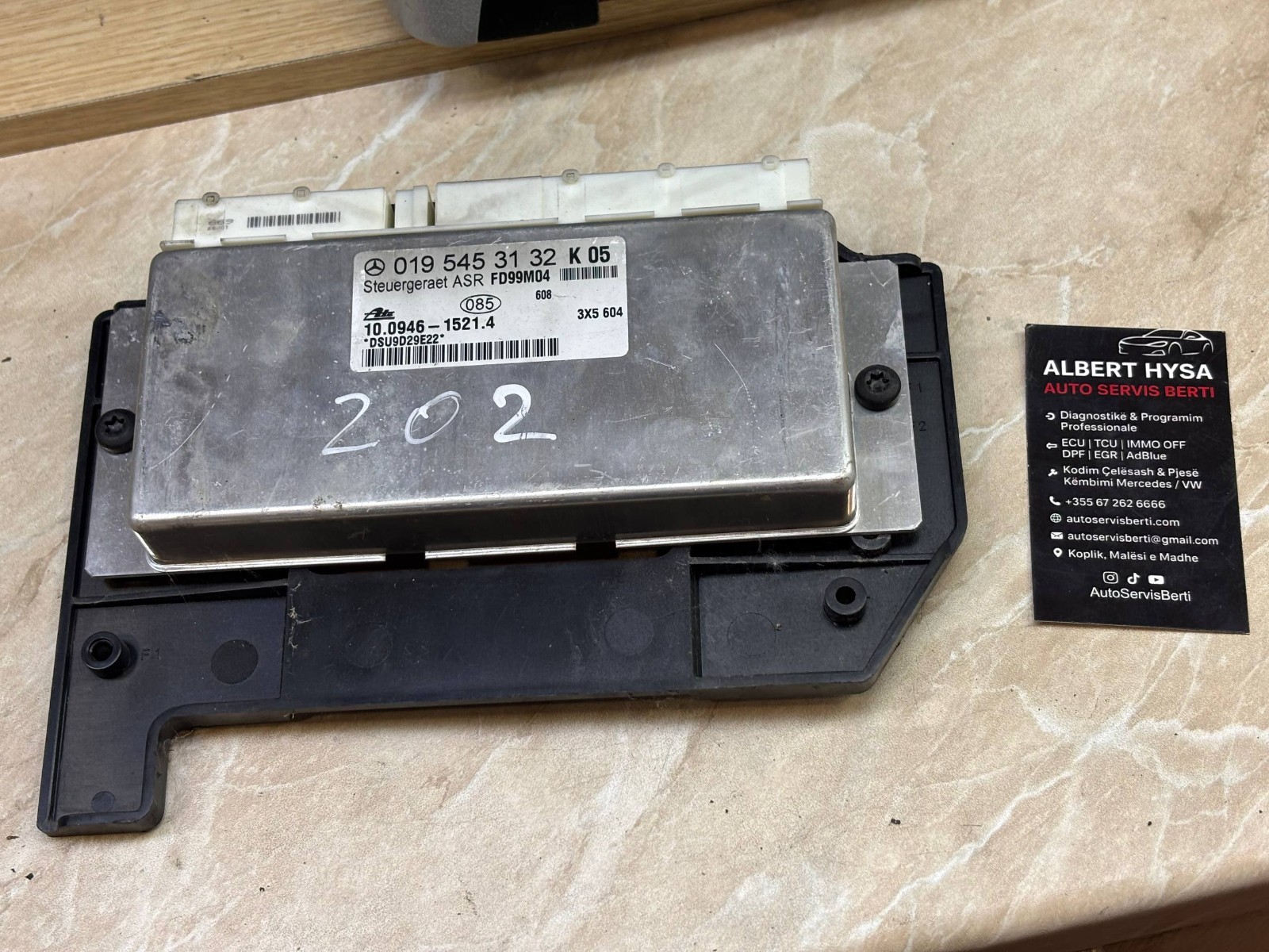 Mercedes-Benz Control Module A0195453132 ATE 10.0946-1521.4 OEM