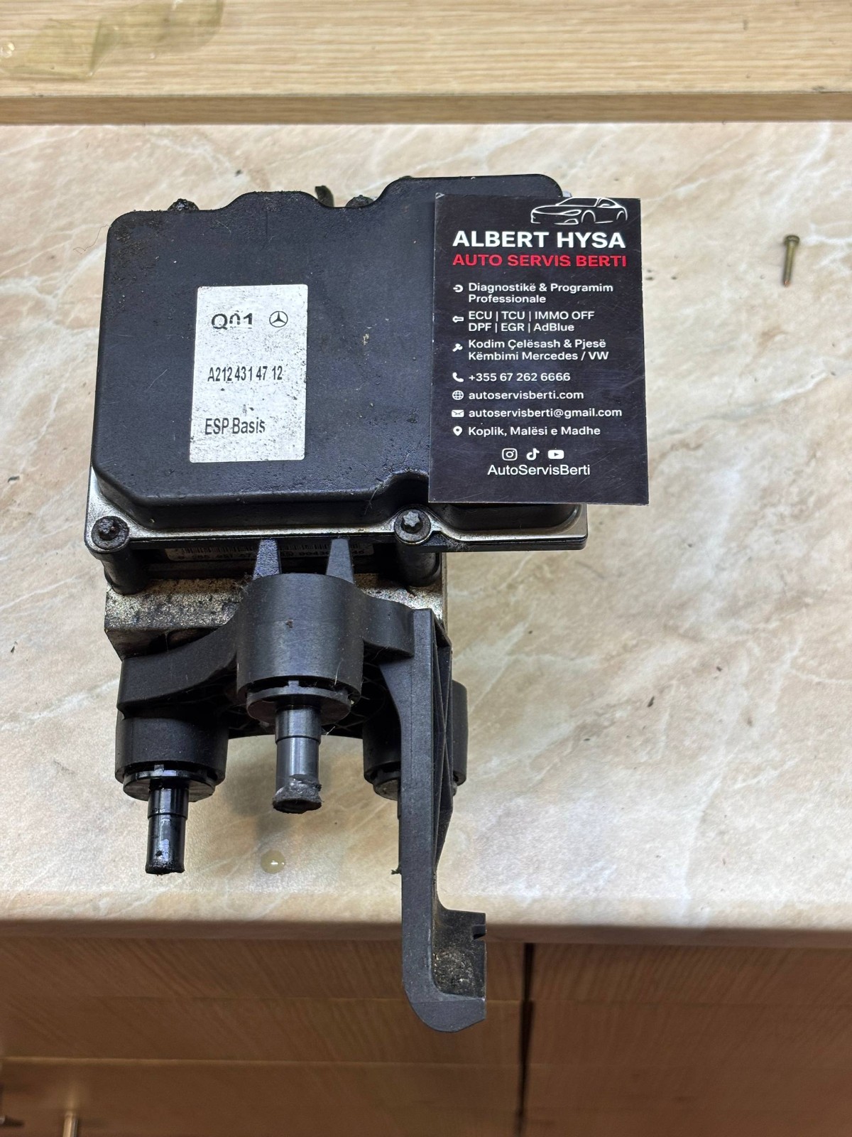 Mercedes-Benz E-Class W212 ABS ESP Control Unit Module Pump A2124314712 OEM