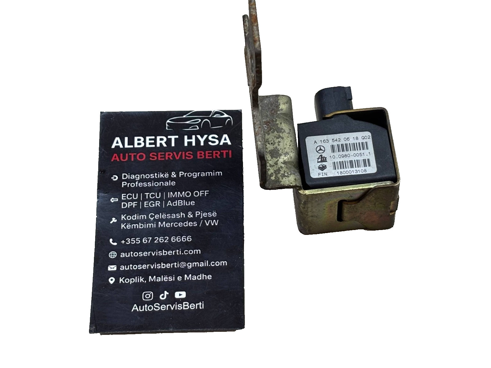 Mercedes-Benz W163 ESP Yaw Rate Acceleration Sensor A1635420618 10.0980-0051.1