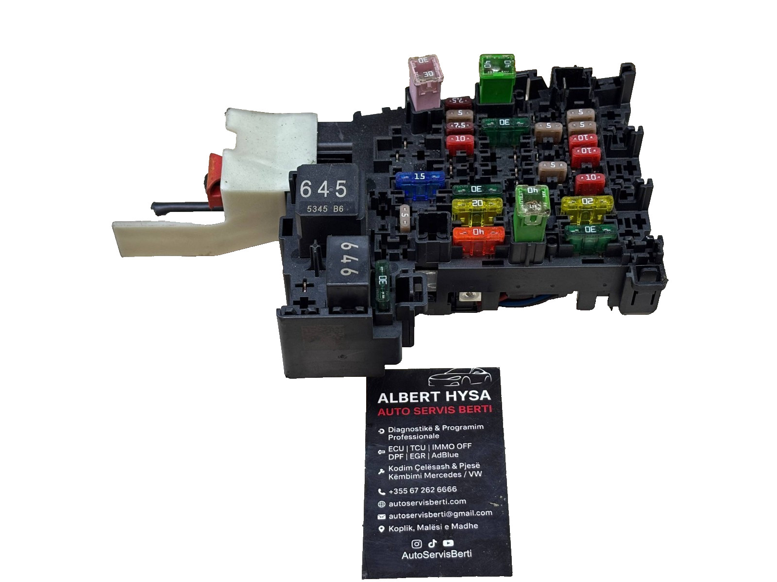 VW Volkswagen Fuse Box Relay Panel Power Distribution Module 5Q0937615C OEM