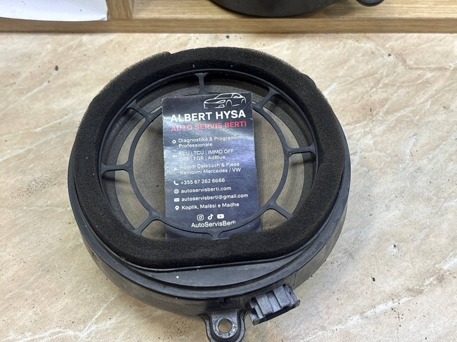 Mercedes-Benz W203 C-Class Speaker A2038201502 HAES 4 Ohm OEM