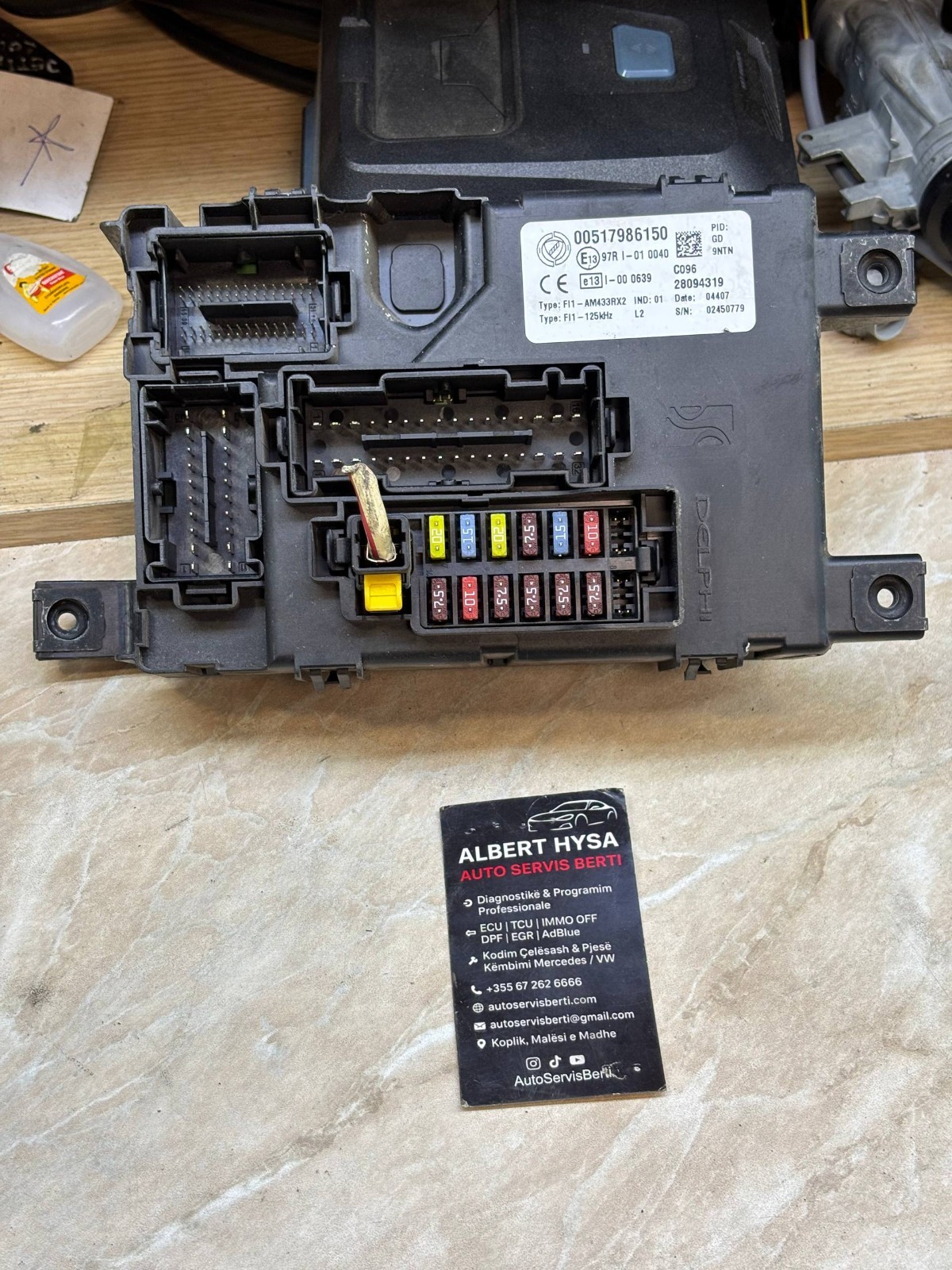 BCM Body Control Module Fuse Box 00517986150 28094319 Delphi OEM Tested