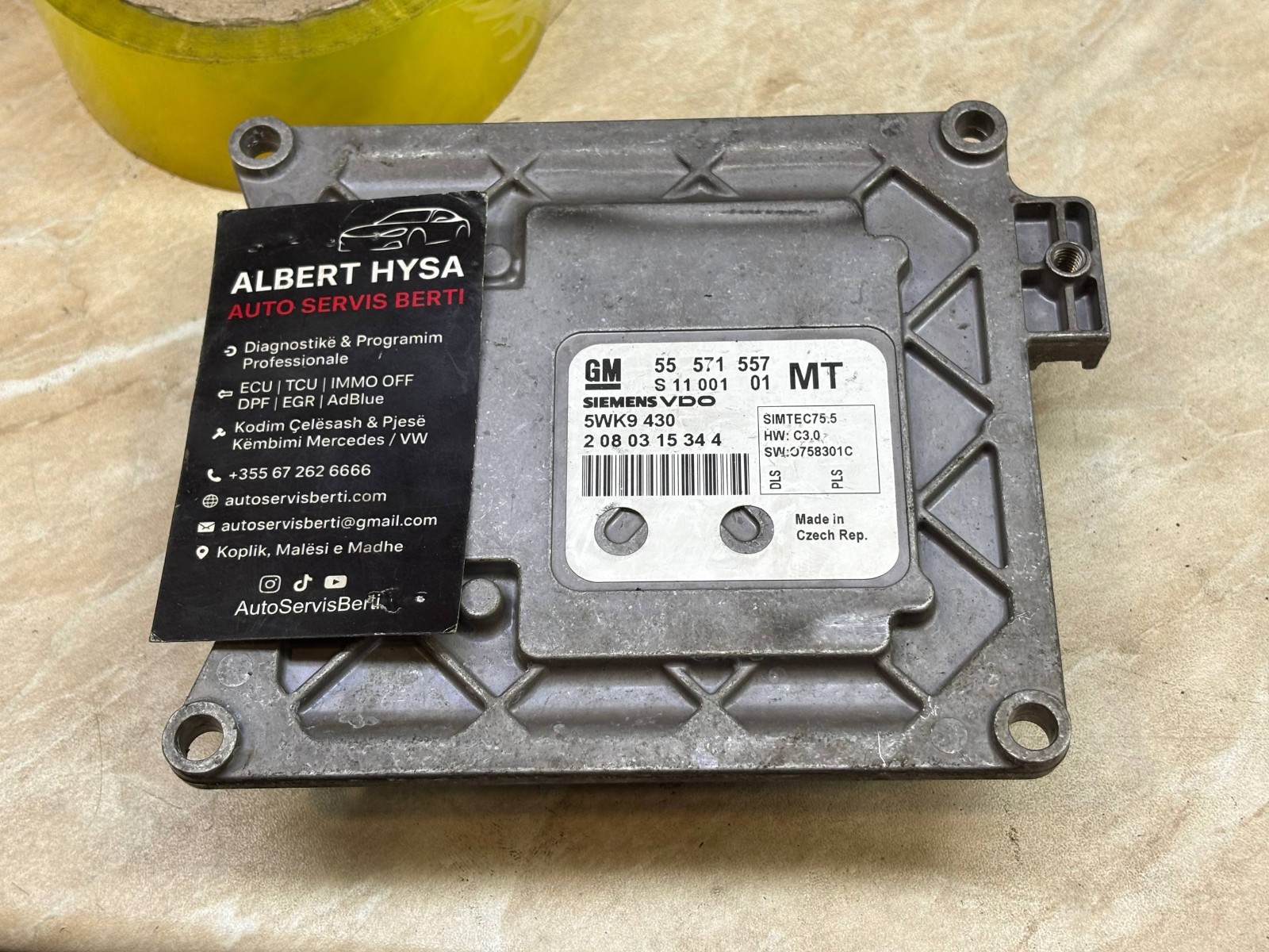 Opel Vauxhall ECU Engine Control Module GM 55571557 Siemens VDO 5WK9430 SIMTEC75