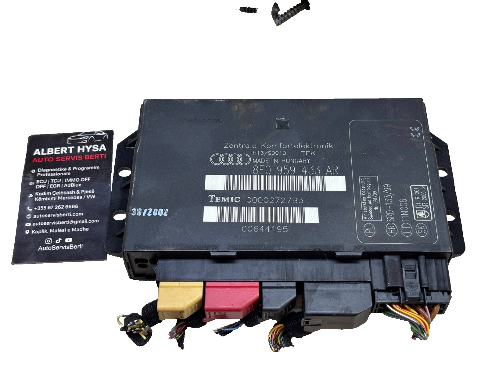 Audi Comfort Control Module 8E0959433AR Temic 00002727B3 OEM