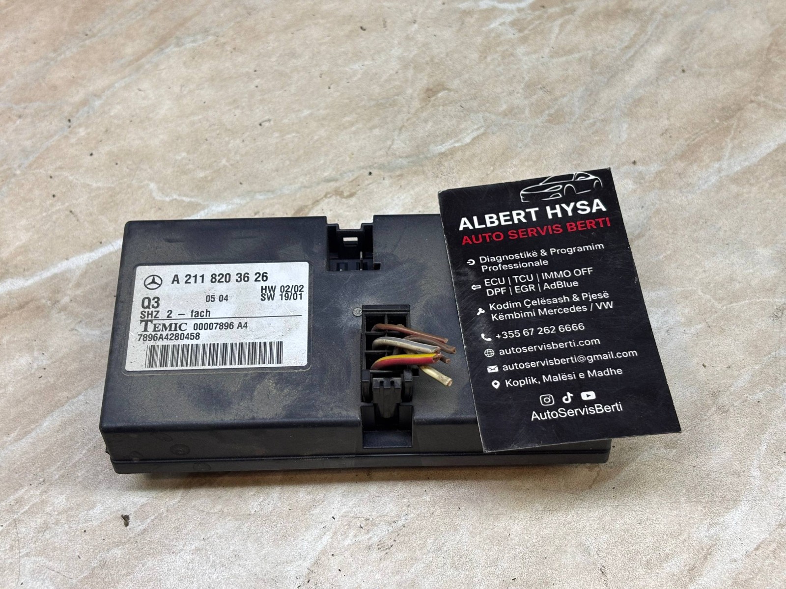 Mercedes-Benz A2118203626 SHZ 2-fach Temic Control Module
